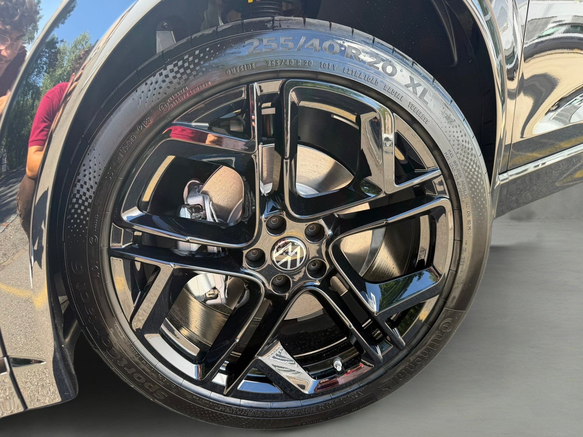 VW Tiguan 2.0 TSI DSG R-Line Plus 4Motion-image-7