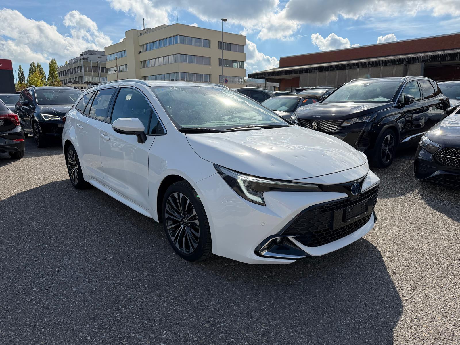 TOYOTA Corolla Touring Sports 1.8 HSD Trend