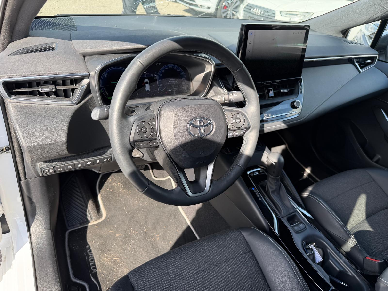 TOYOTA Corolla Touring Sports 1.8 HSD Trend-image-9