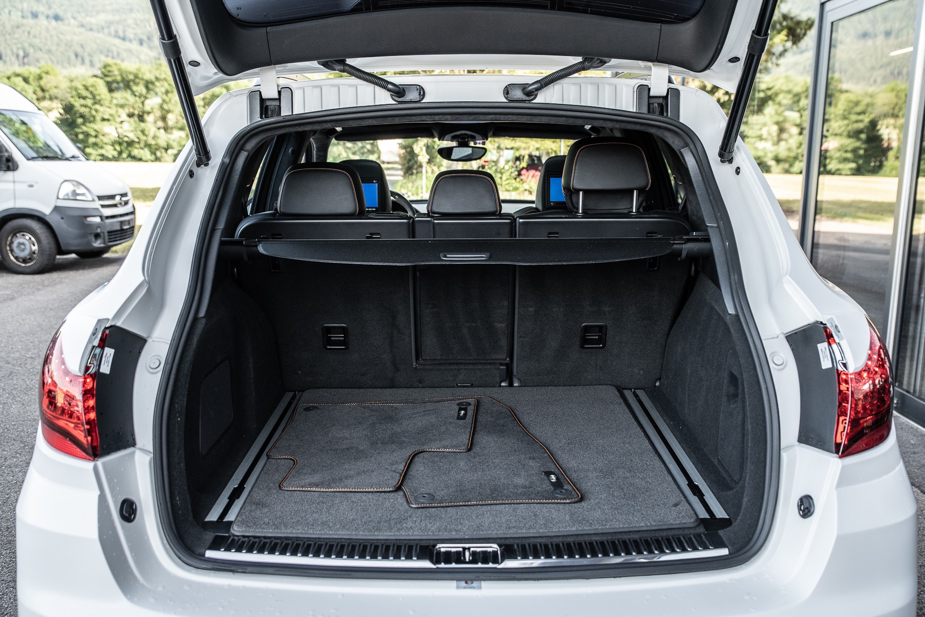 PORSCHE Cayenne Turbo "TECHART MAGNUM"-image-11