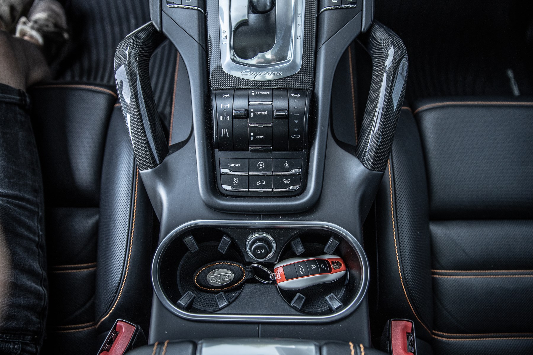 PORSCHE Cayenne Turbo "TECHART MAGNUM"-image-26