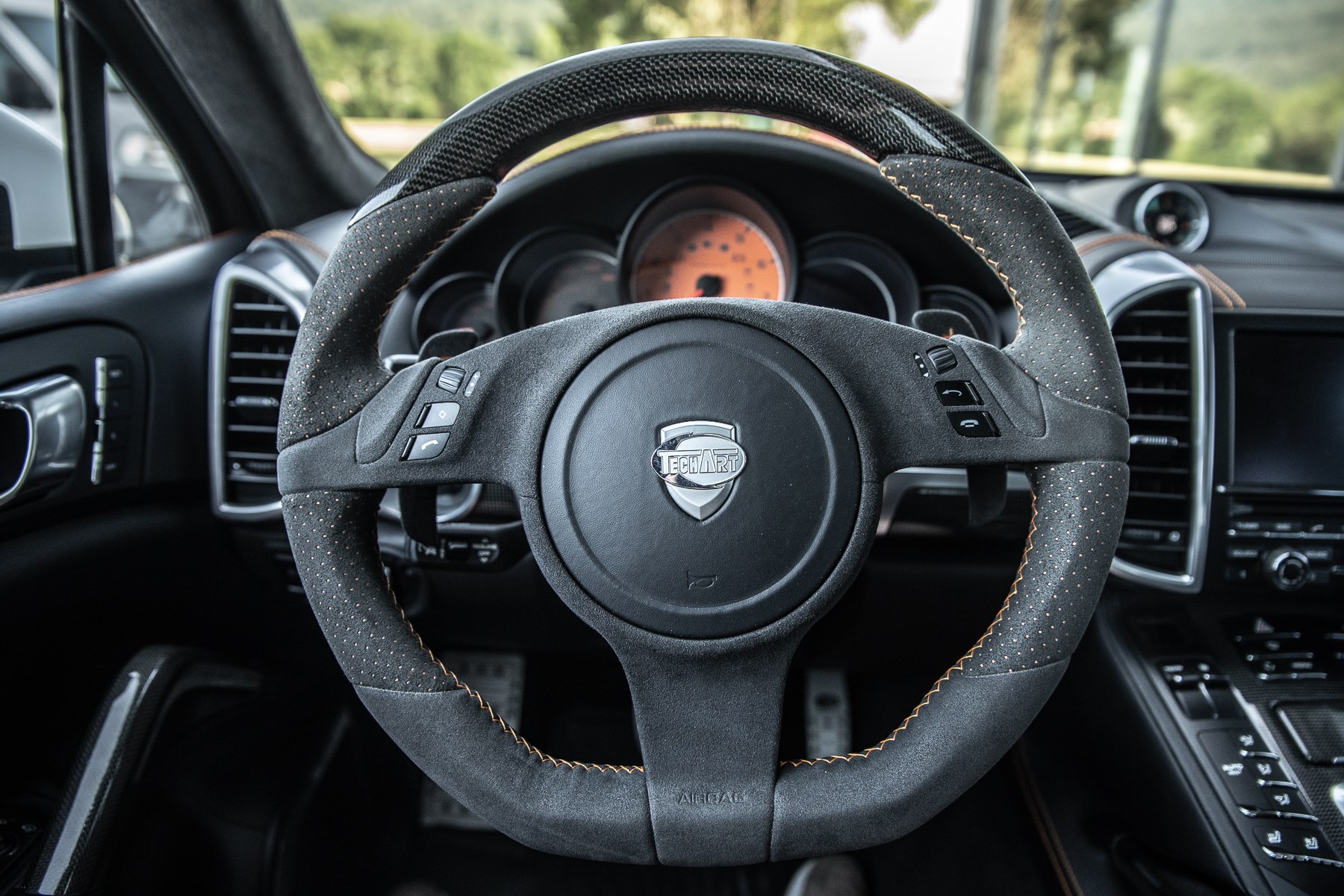 PORSCHE Cayenne Turbo "TECHART MAGNUM"-image-30