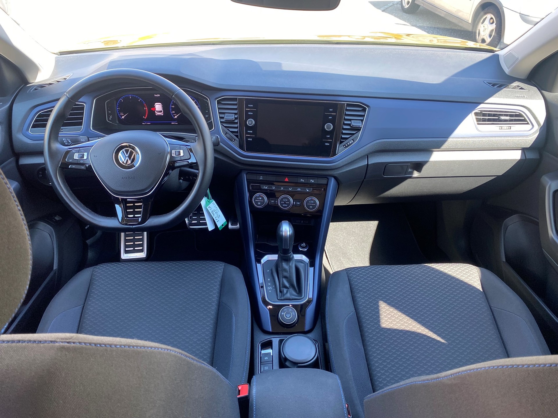 VW T-Roc 2.0 TDI SCR Advance DSG 4Motion-image-5