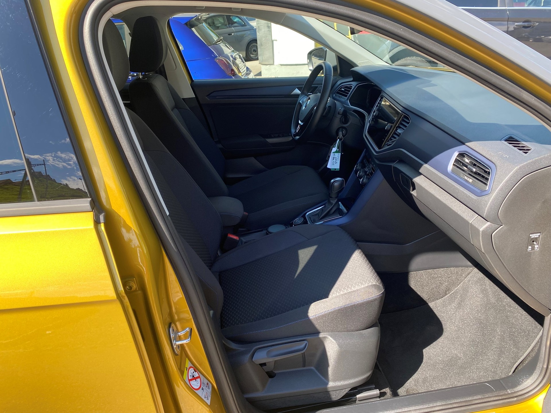 VW T-Roc 2.0 TDI SCR Advance DSG 4Motion-image-7