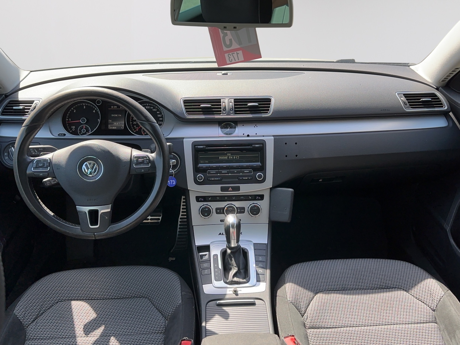 VW Passat Alltrack 2.0 TDI BMT 4Motion DSG-image-8