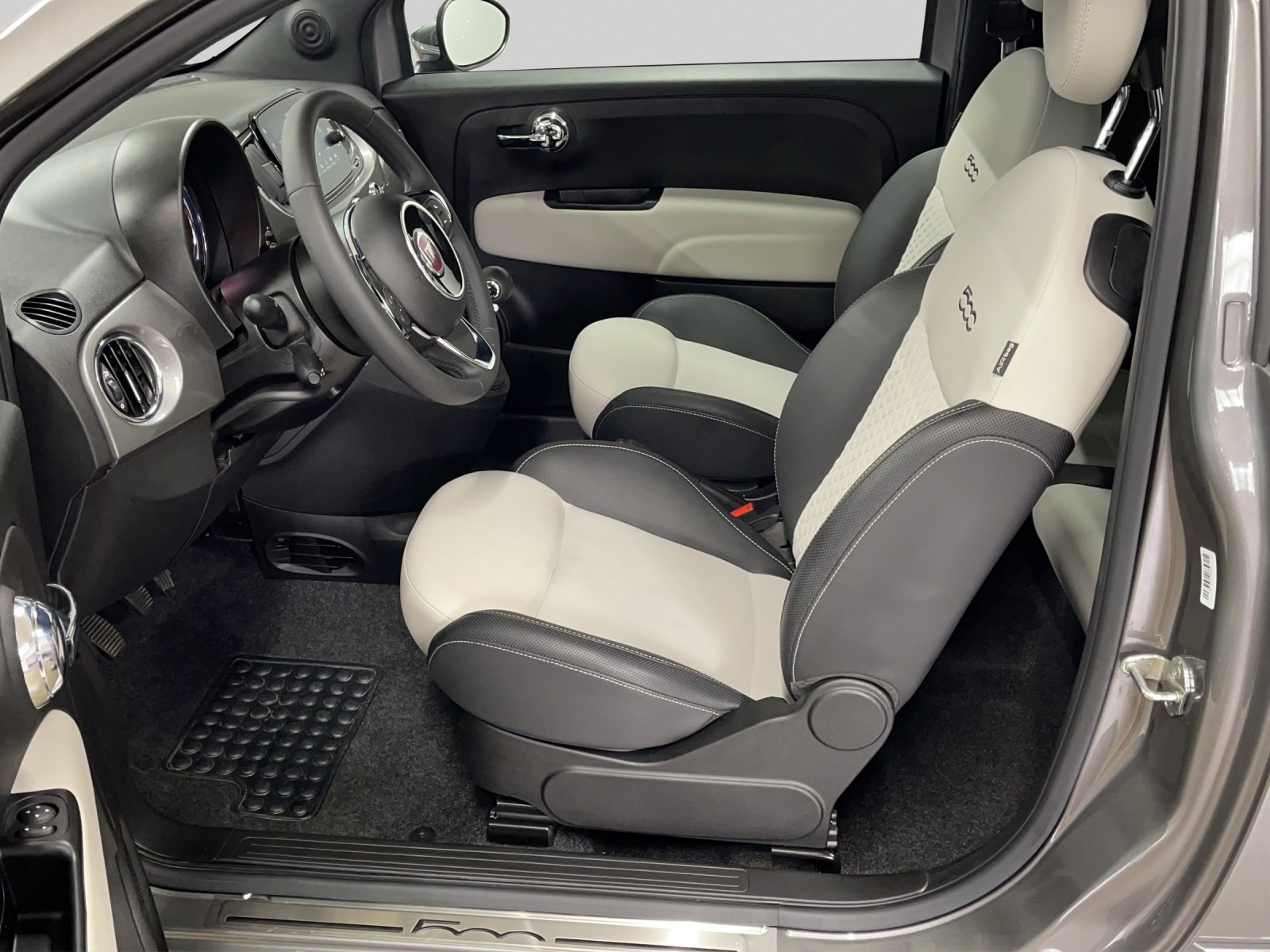 FIAT 500C Dolcevita 1.0 Hybrid-image-5