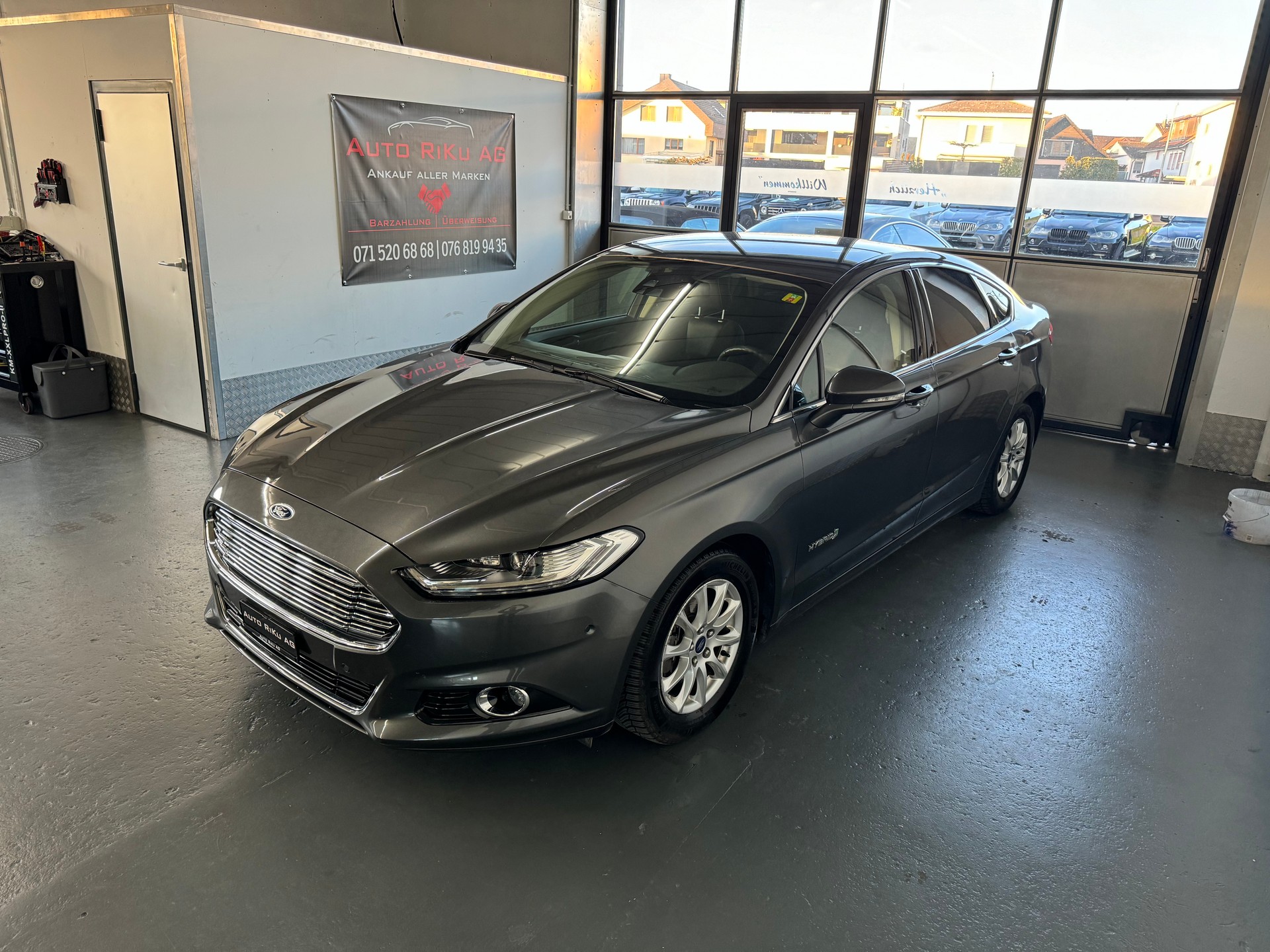 FORD Mondeo 2.0 HEV Titanium eCVT-image-3
