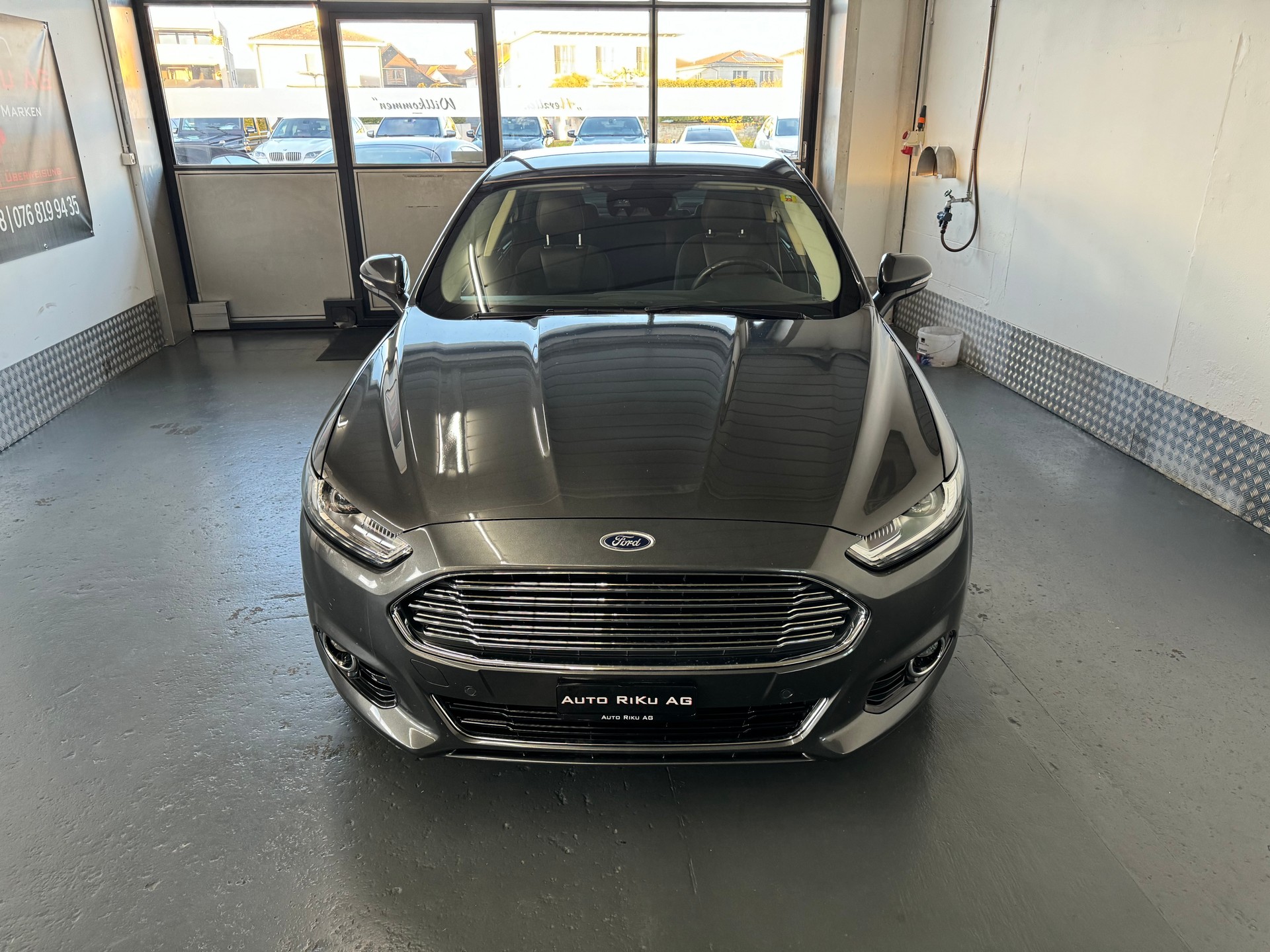 FORD Mondeo 2.0 HEV Titanium eCVT-image-2