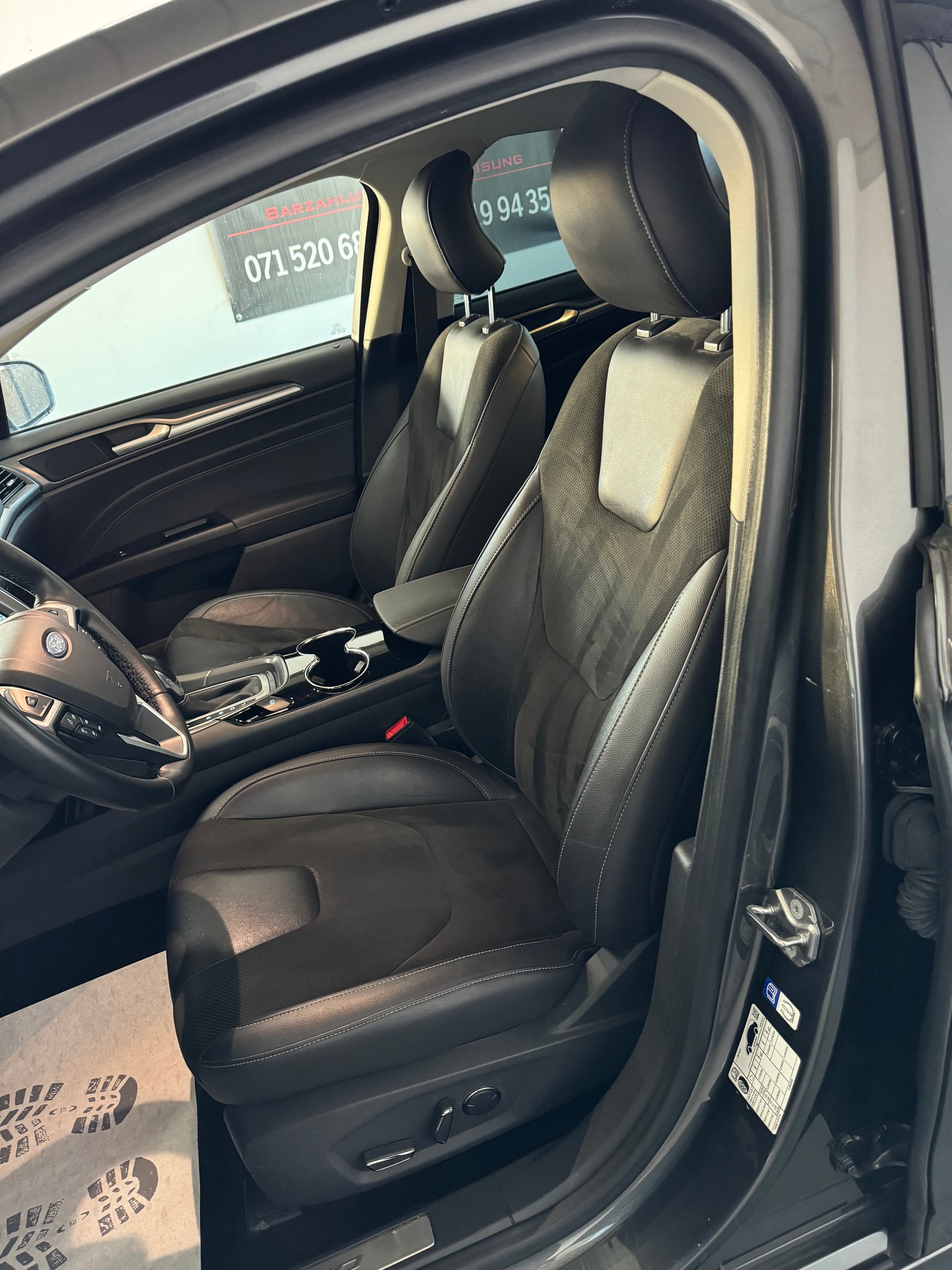 FORD Mondeo 2.0 HEV Titanium eCVT-image-12