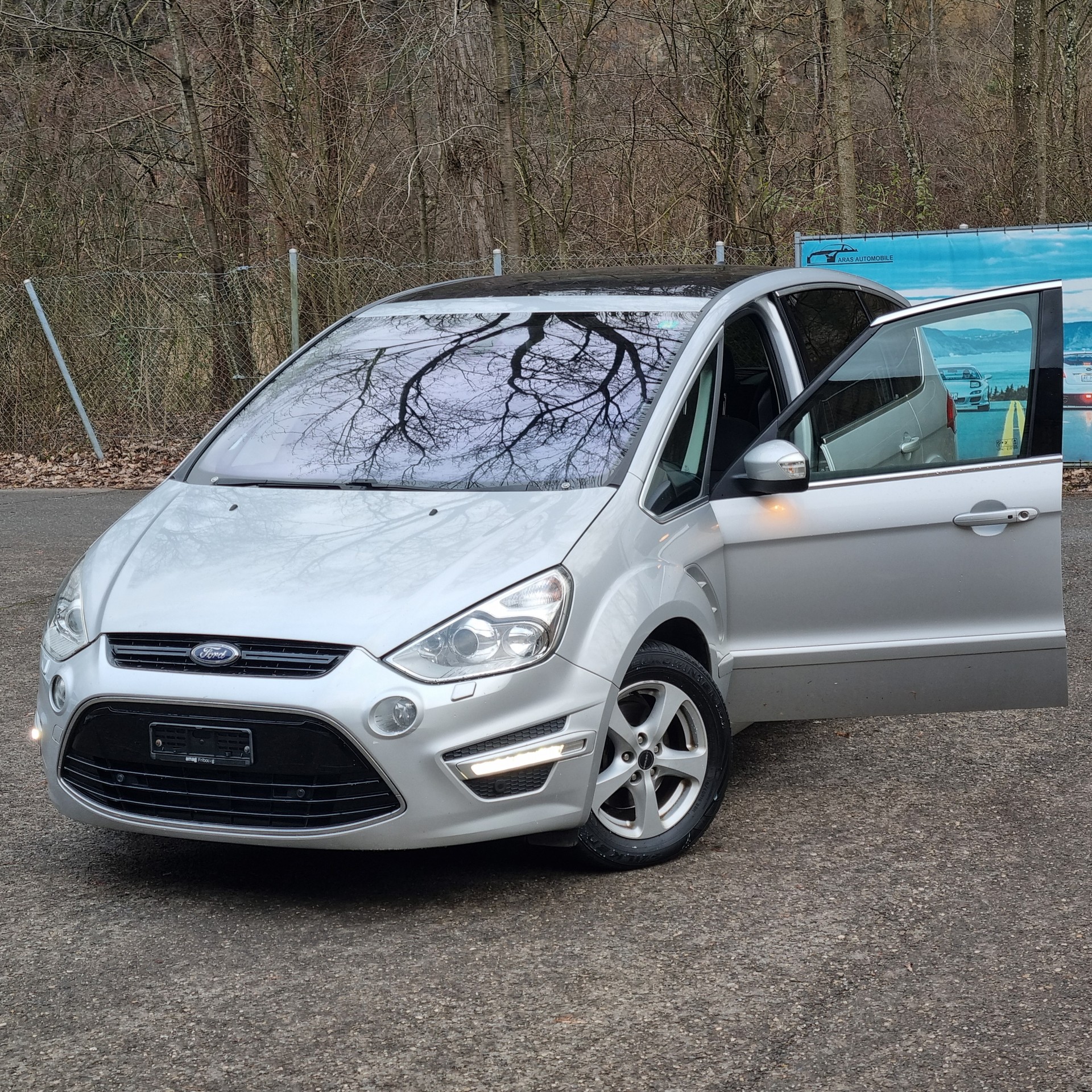 FORD S-Max 2.0 SCTi TitaniumS PowerShift-image-0