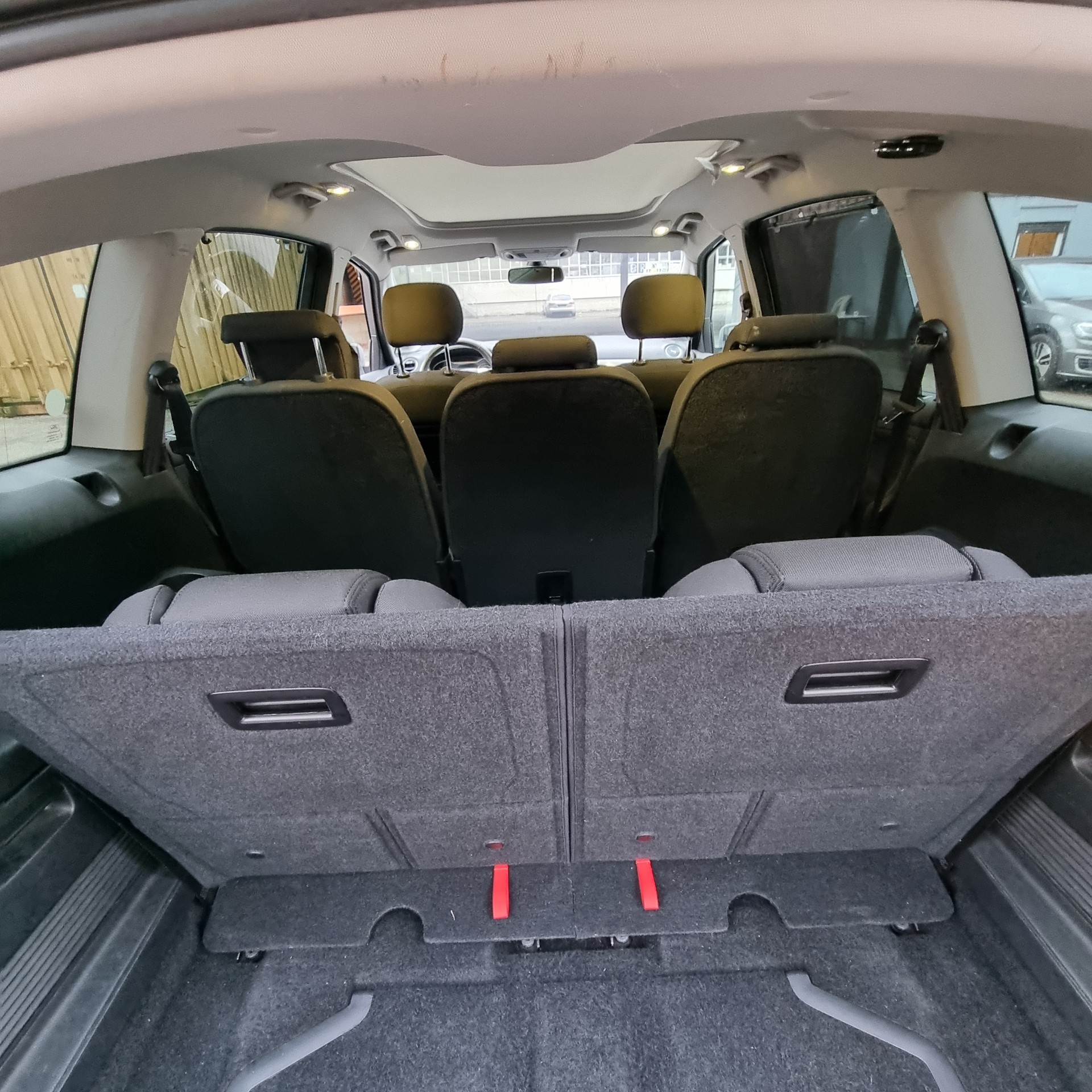 FORD S-Max 2.0 SCTi TitaniumS PowerShift-image-7