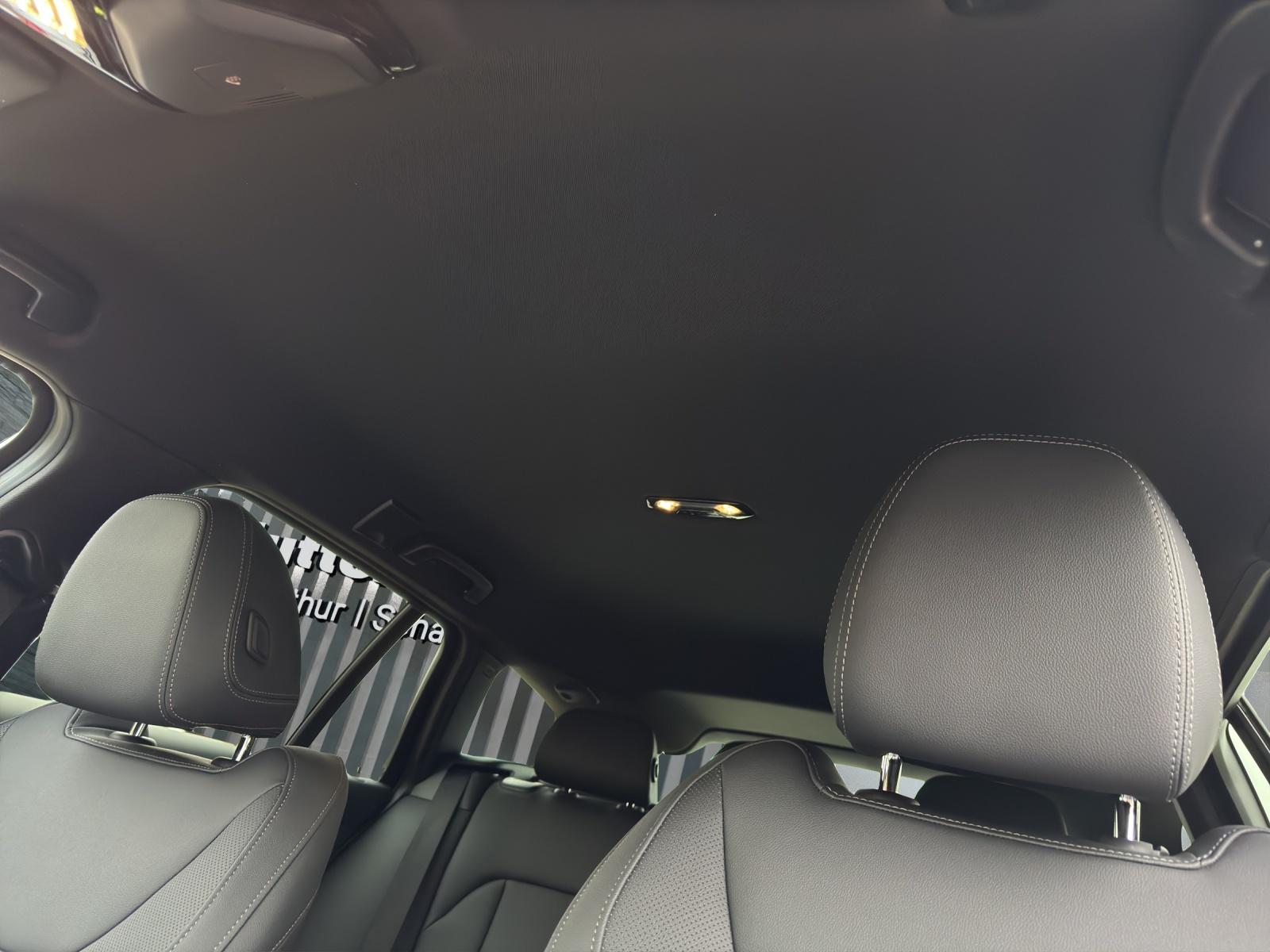 BMW 320d xDrive Touring M Sport-image-15