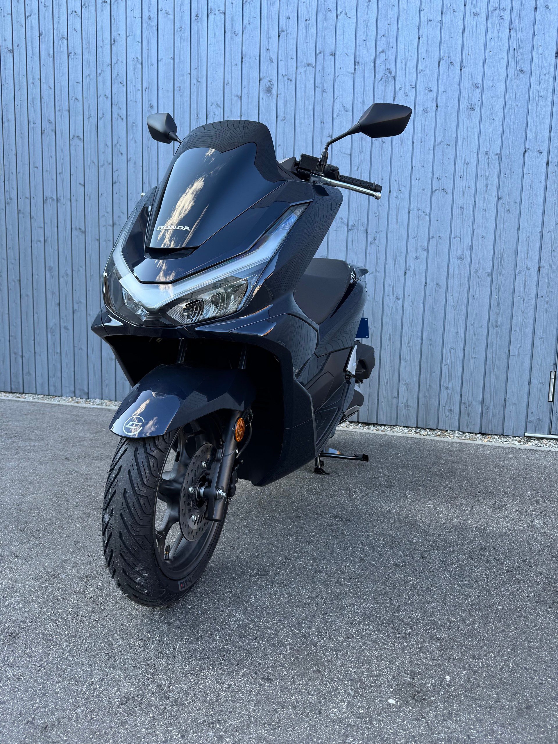HONDA PCX 125 i ABS-showroom-element-3