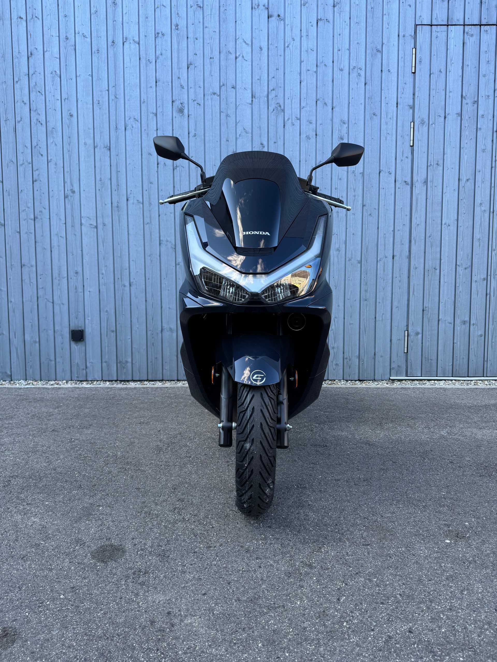 HONDA PCX 125 i ABS-showroom-element-1