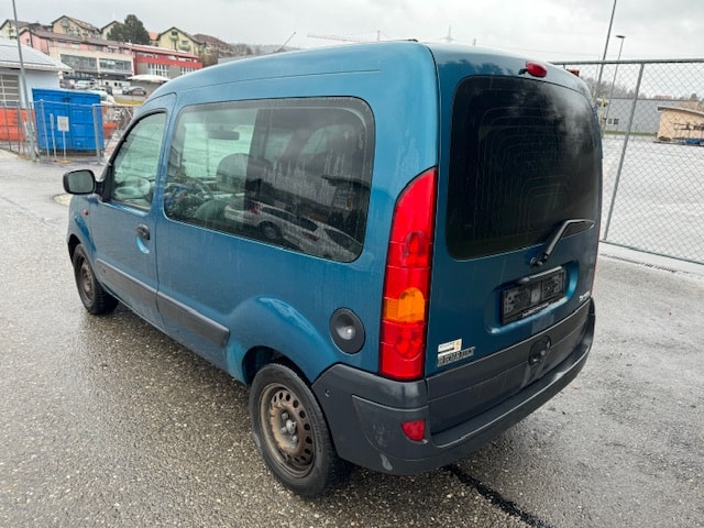 RENAULT Kangoo 1.5 dCi Authentique-image-4