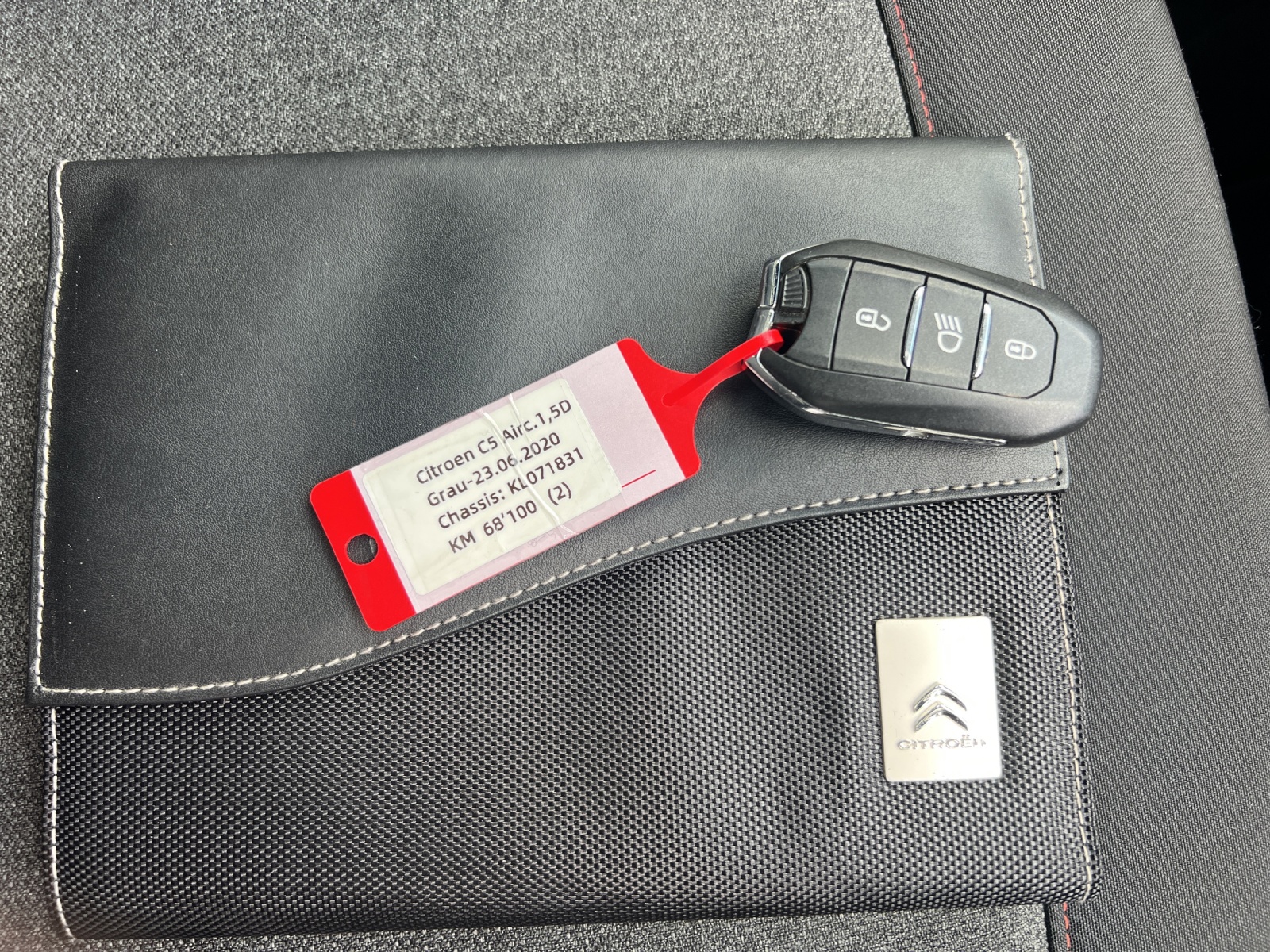 CITROEN C5 Aircross 1.5 BlueHD Feel EAT8-image-23