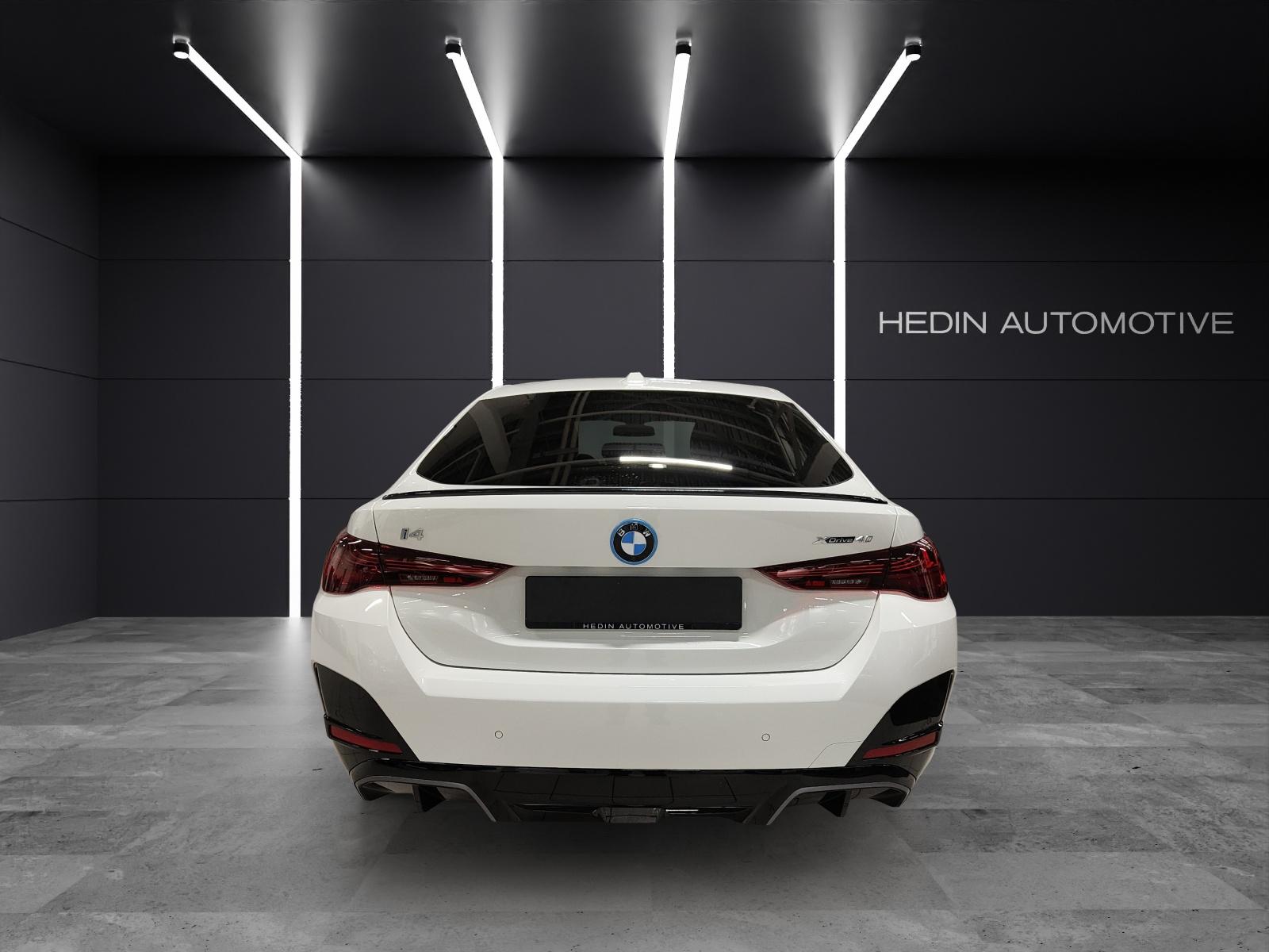 BMW i4 xDrive40-image-11