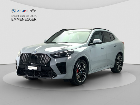 BMW iX2 xDrive 30 M Sport Pro-image-0