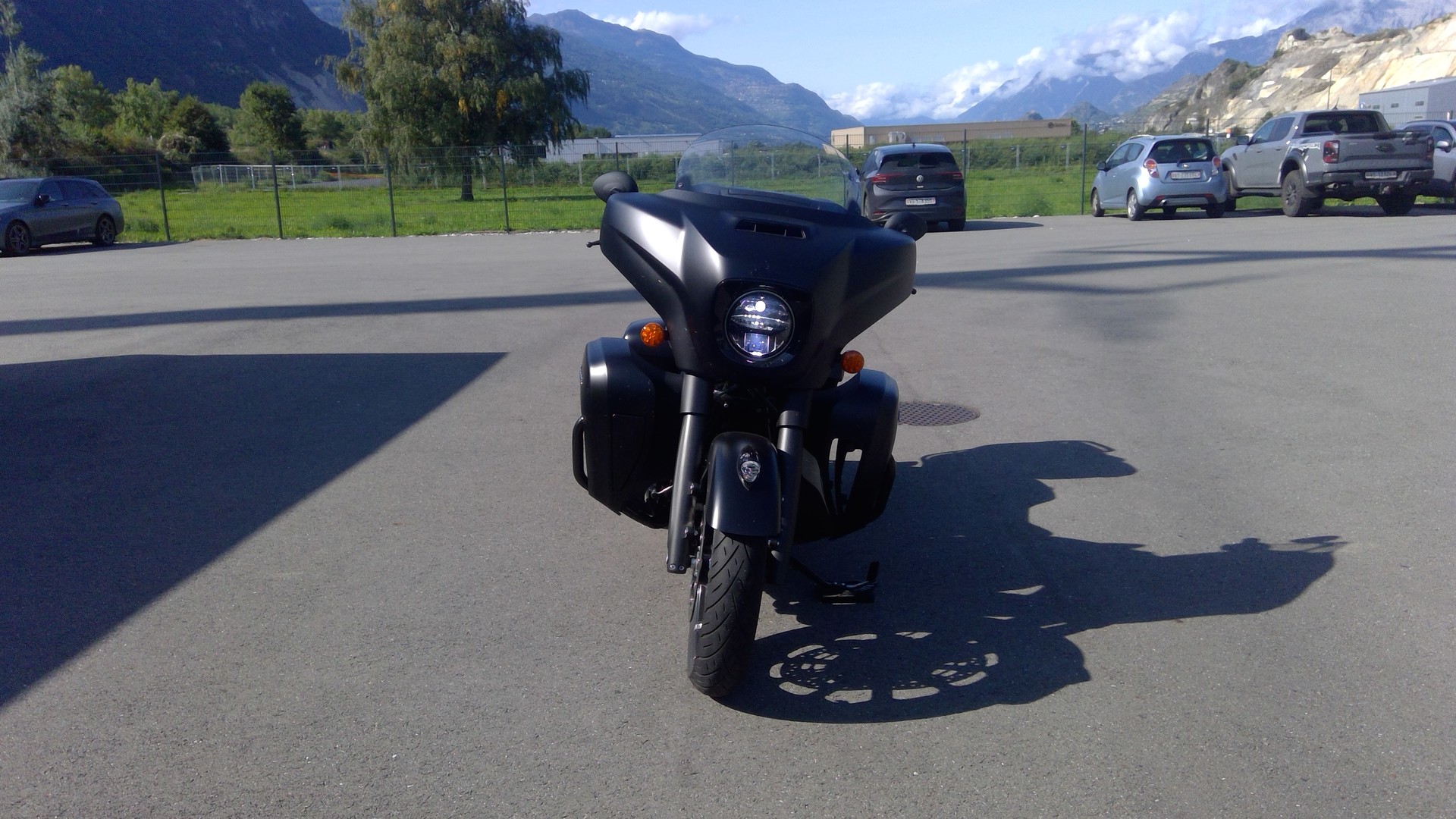 INDIAN Roadmaster Dark Horse-image-5