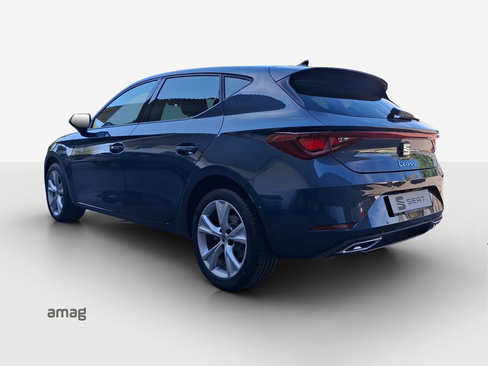 SEAT Leon 1.5 eHybrid pHEV DSG Move FR-image-2