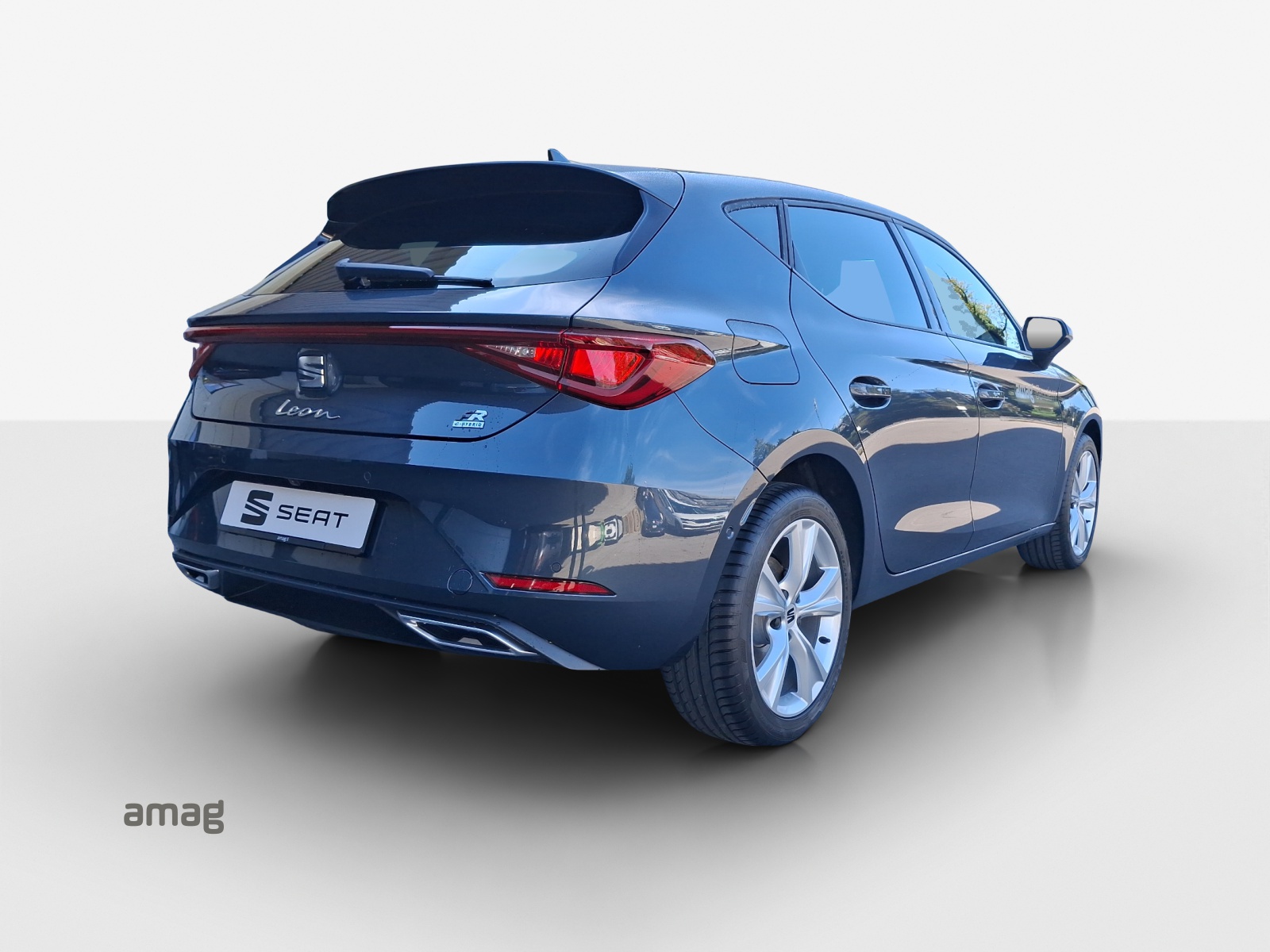 SEAT Leon 1.5 eHybrid pHEV DSG Move FR-image-4