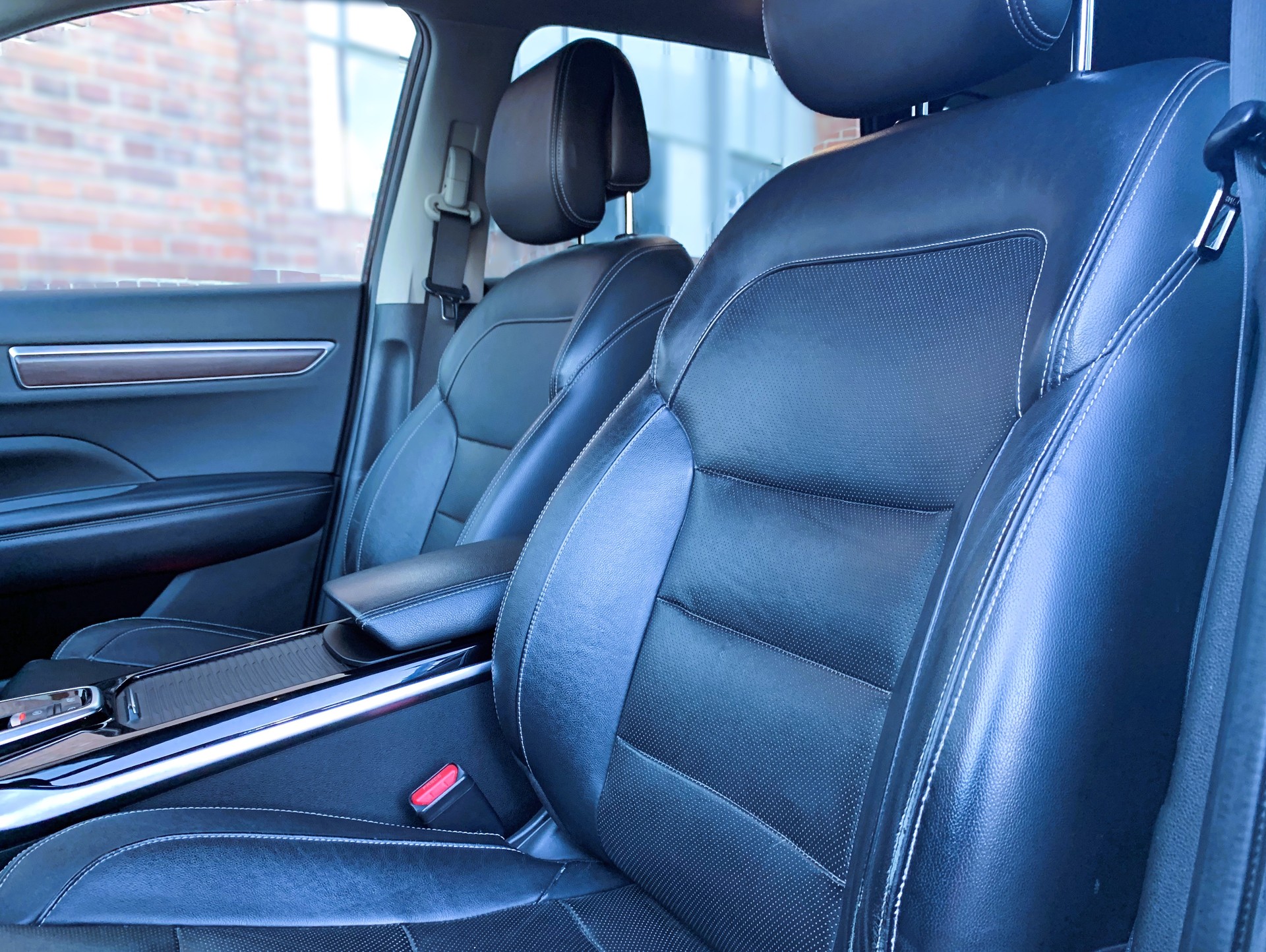 RENAULT Koleos 2.0 dCi Intens 4x4 Xtronic CVT-image-10