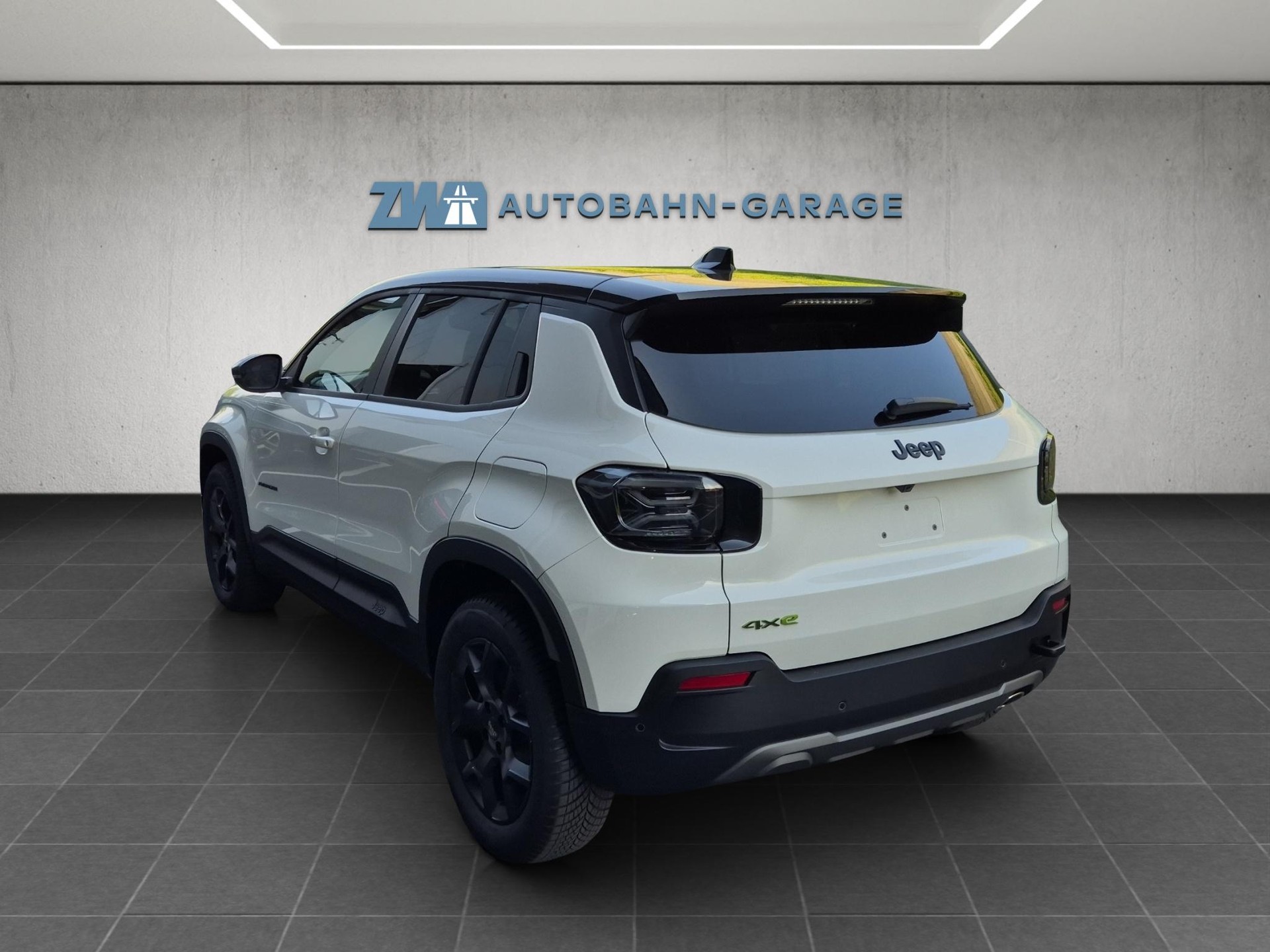 JEEP Avenger 1.2 MHEV Overland 4xe-image-2