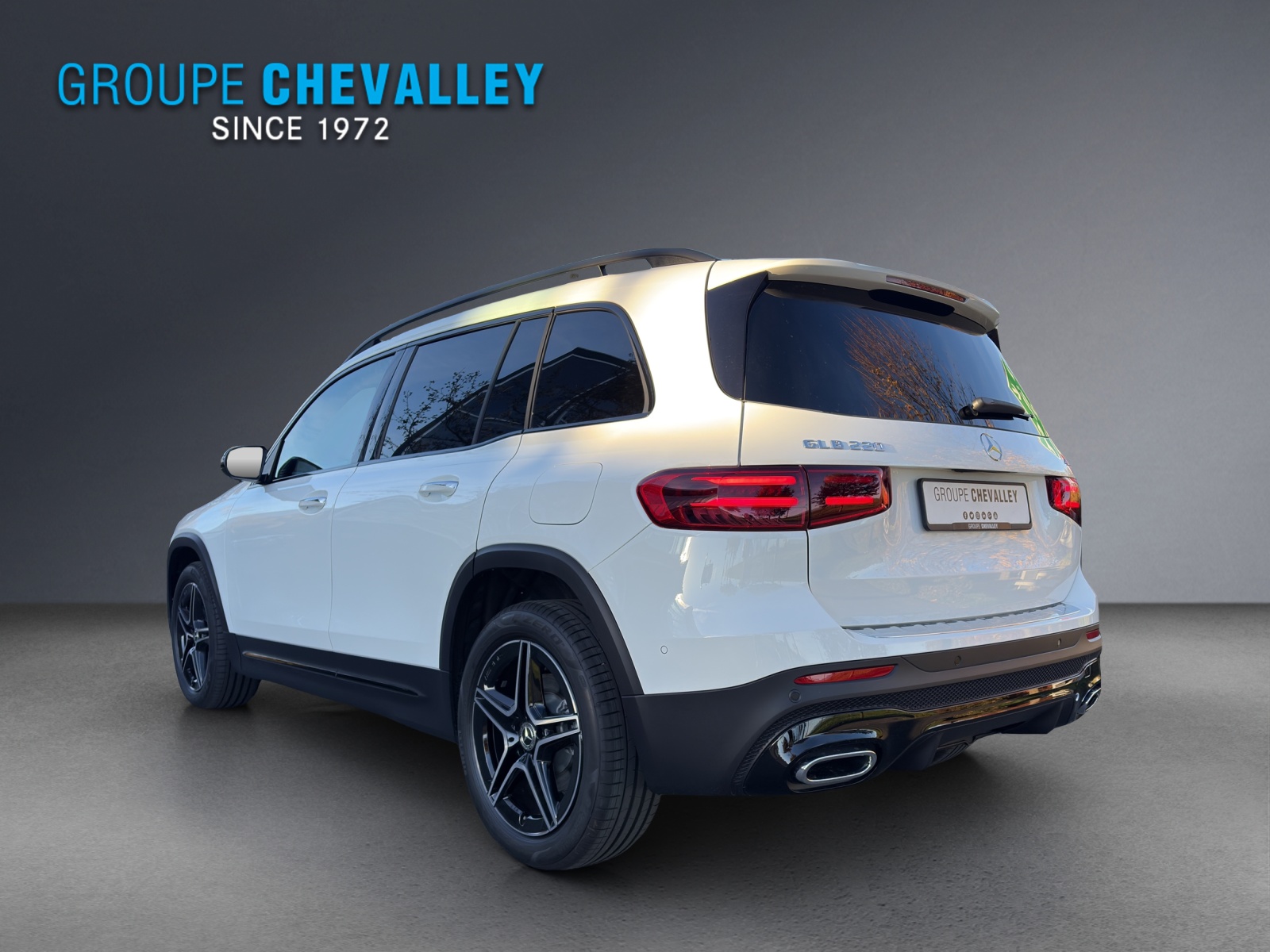 MERCEDES-BENZ GLB 220 4Matic 8G-Tronic-image-3