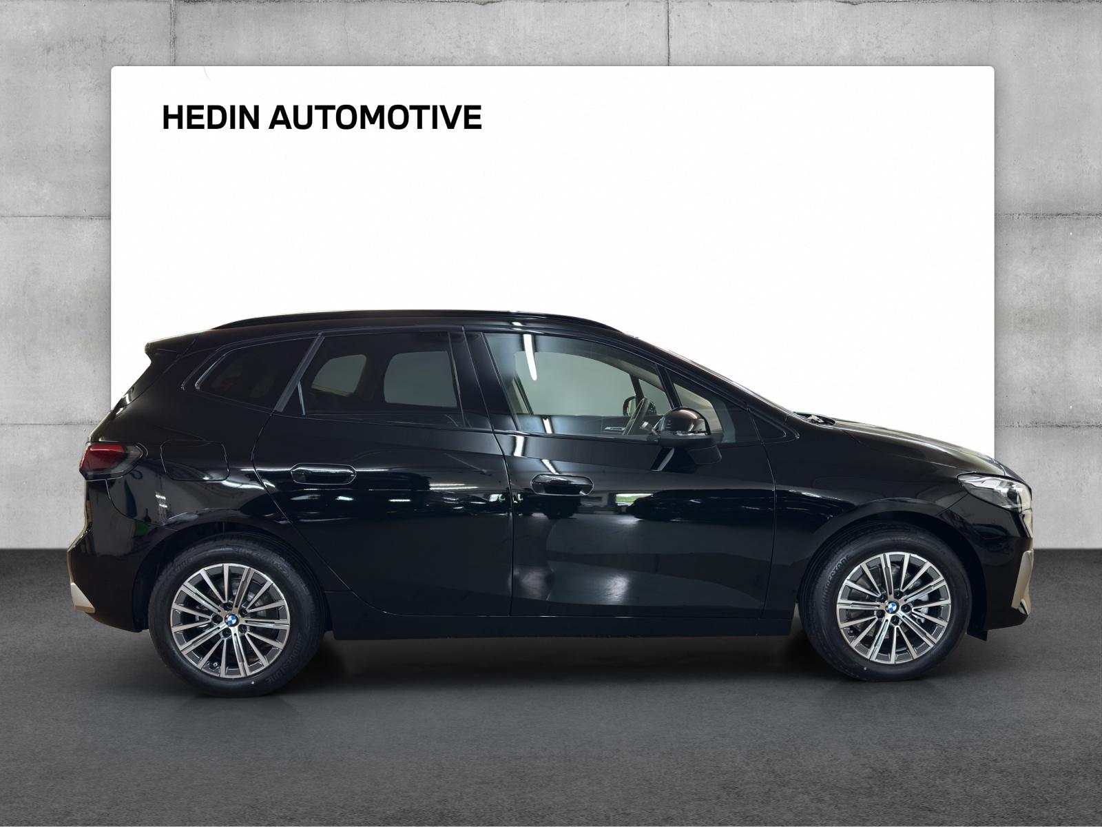 BMW 218d Active Tourer-image-5