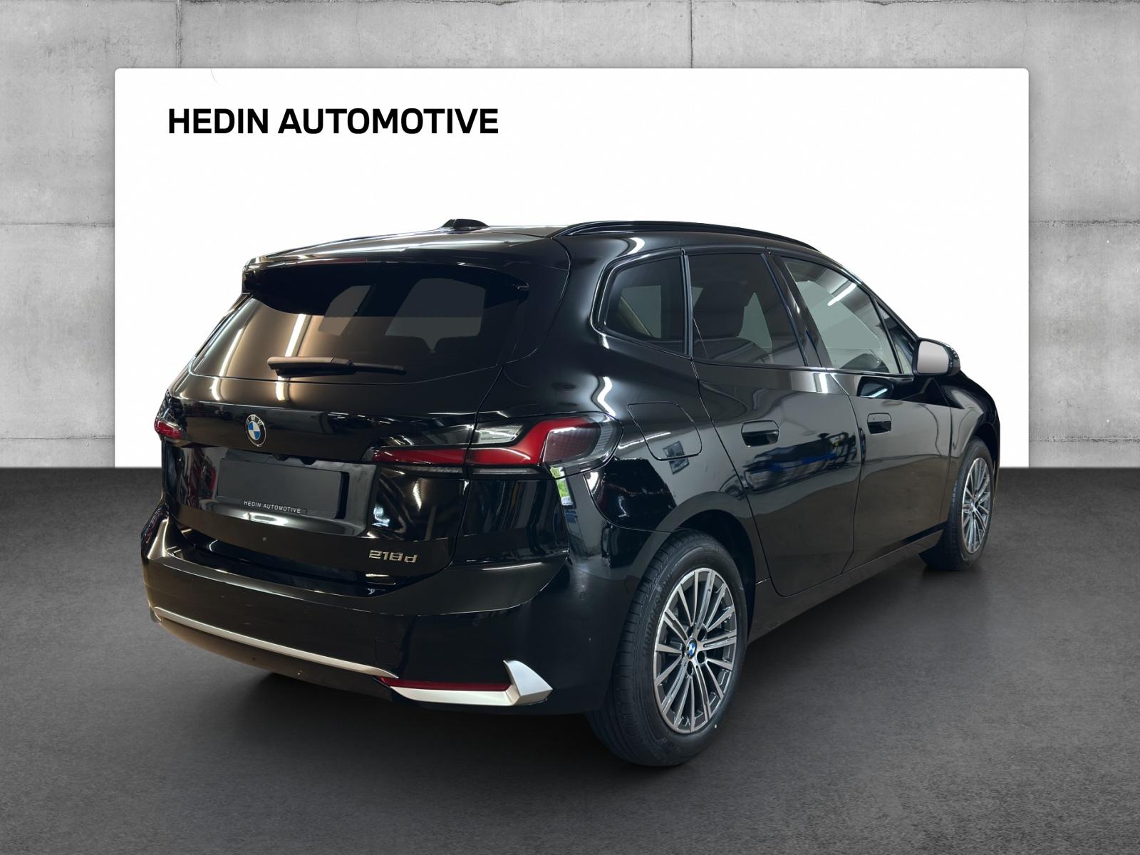 BMW 218d Active Tourer-image-4