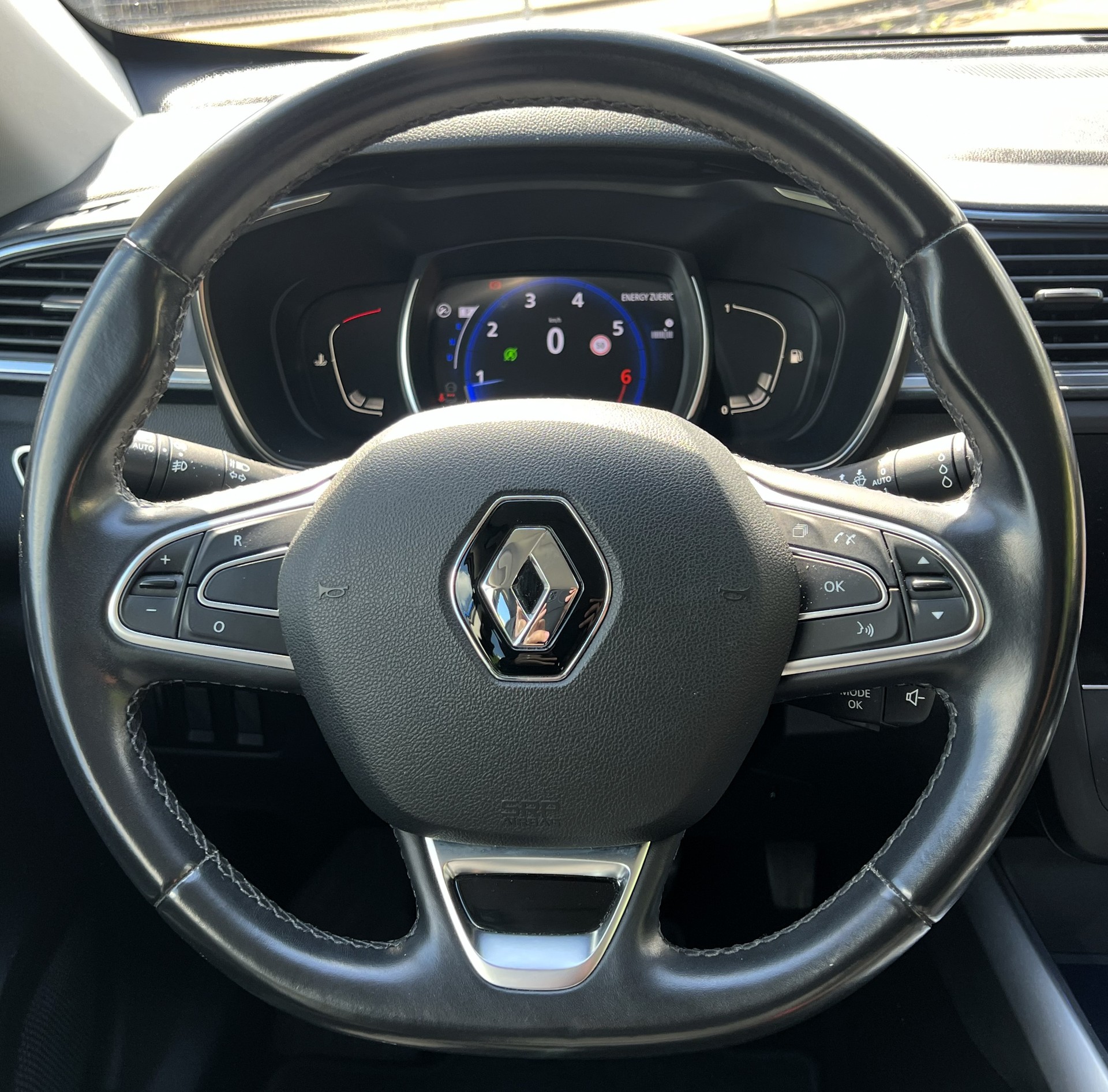 RENAULT Kadjar 1.3 16V Turbo Intens EDC-image-21