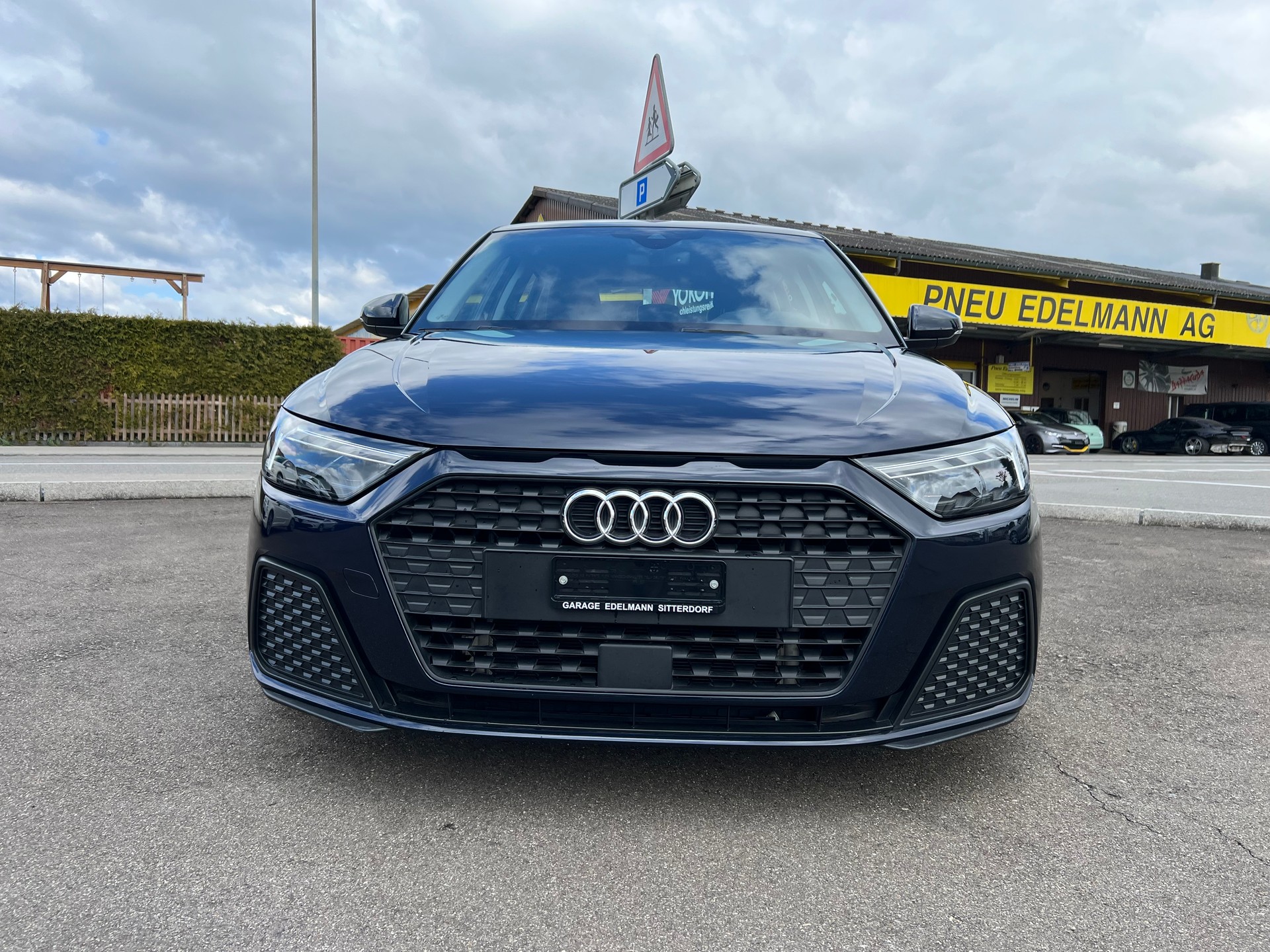 AUDI A1 Sportback 30 TFSI Attraction S-tronic-showroom-element-2