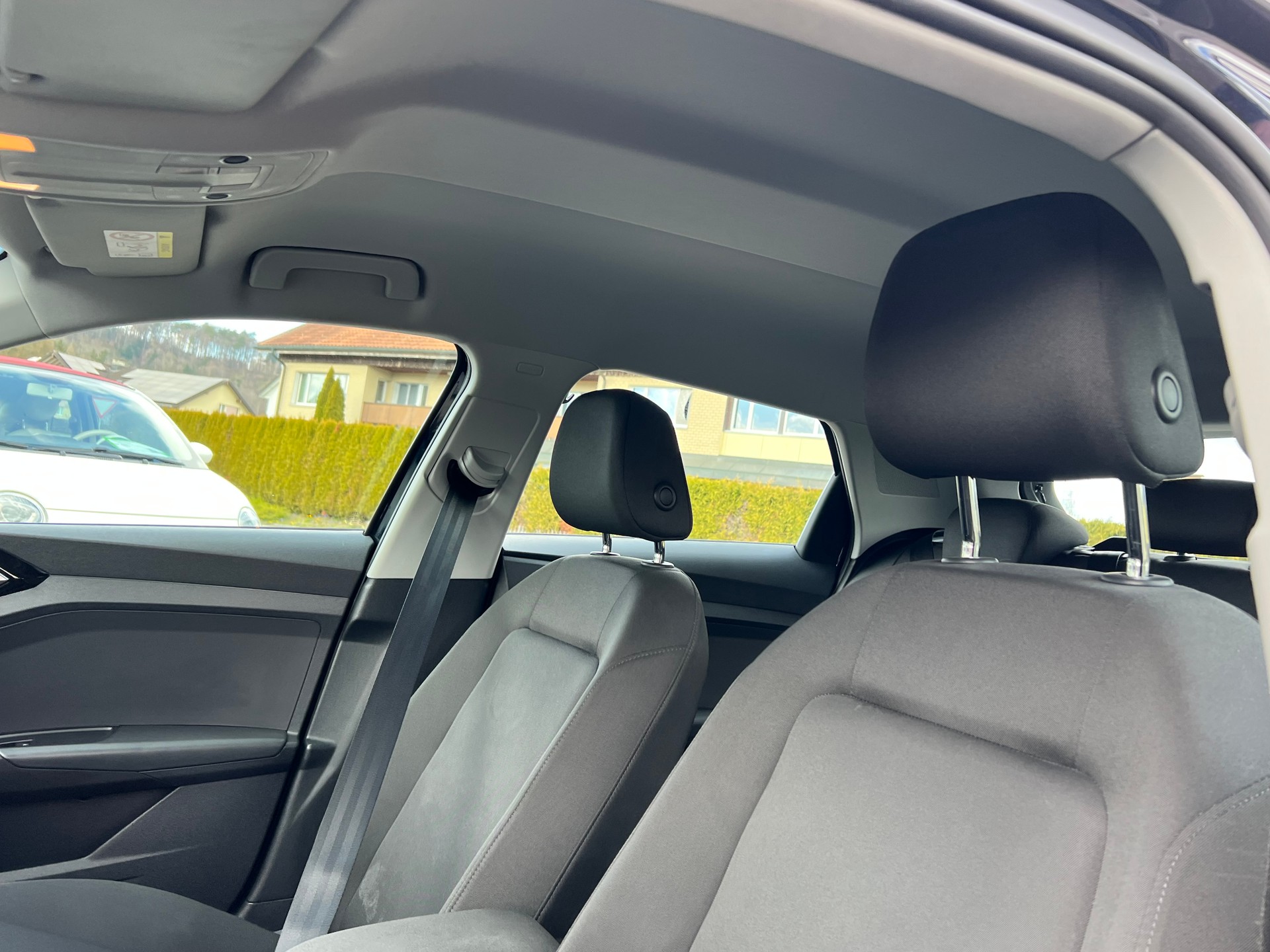 AUDI A1 Sportback 30 TFSI Attraction S-tronic-image-16