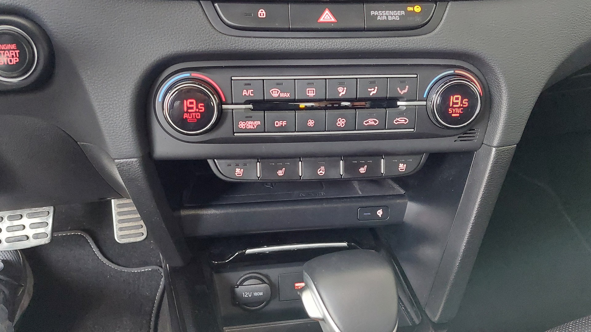 KIA Xceed 1.6 GDi Plug-in Hybrid Style DCT-image-10
