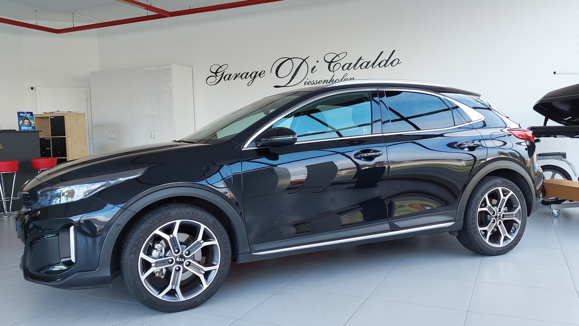 KIA Xceed 1.6 GDi Plug-in Hybrid Style DCT-image-1