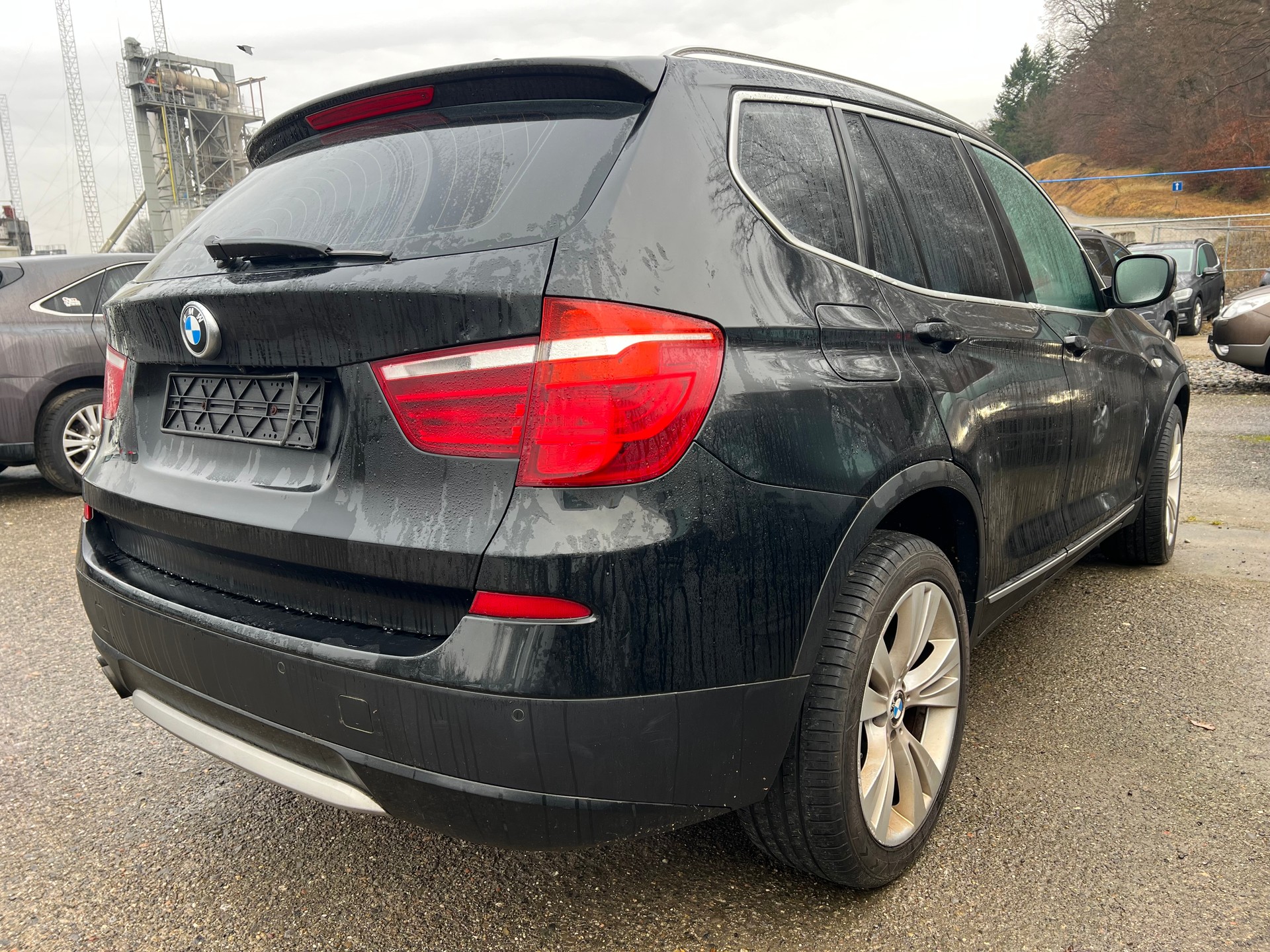 BMW x Drive 35i-image-2