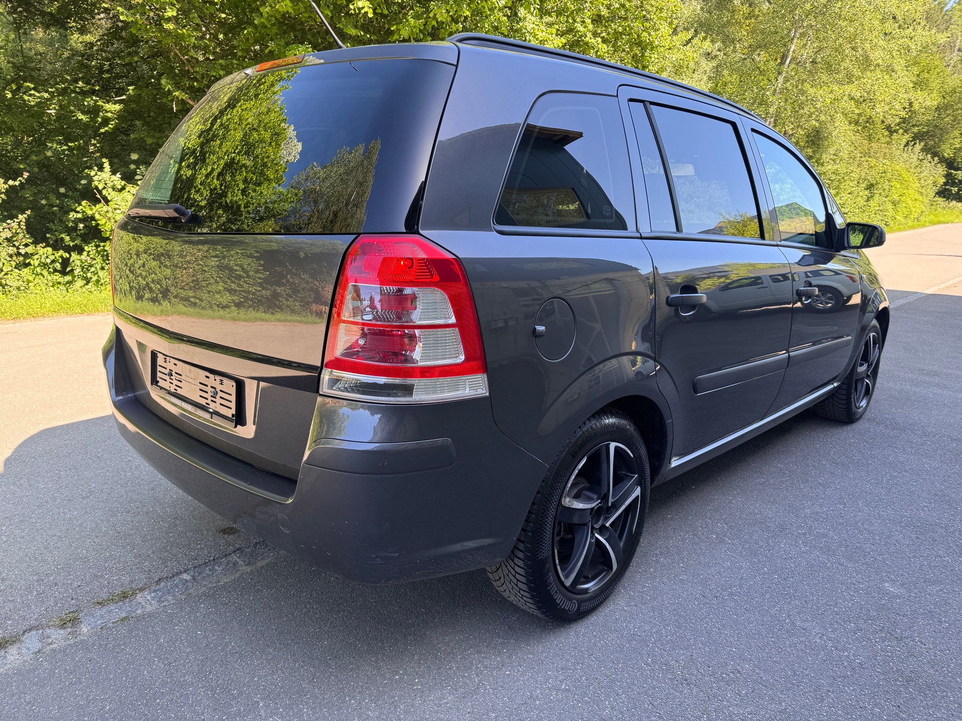 OPEL Zafira 1.8i 16V Holiday-image-4