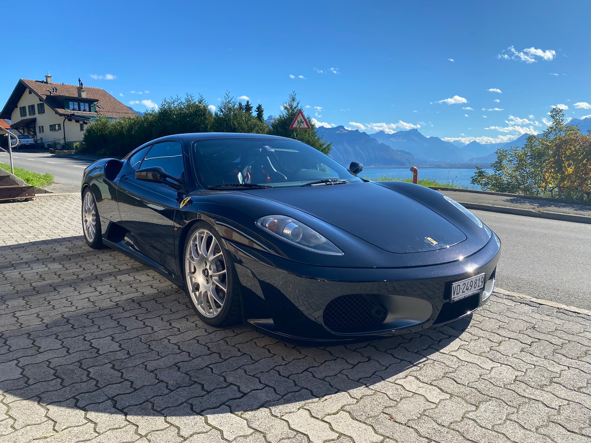 Ferrari F430 Coupé Hot Wheels 1/18 Argent Bleu - Édition Régulière TRÈS RARE - Boîte Scellée