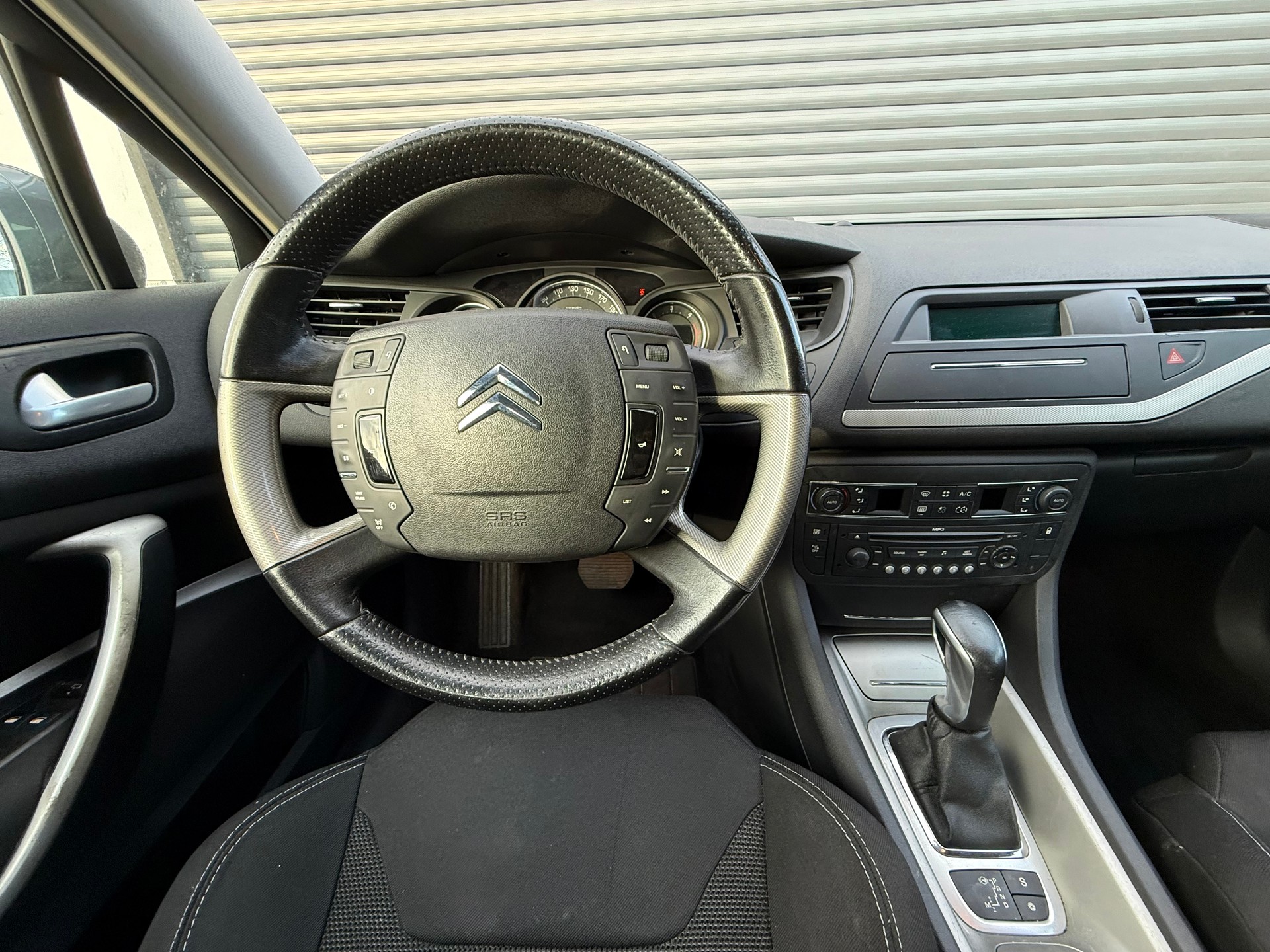 CITROEN C5 Berline 2.0 HDi Dynamique+ Automatic-image-10