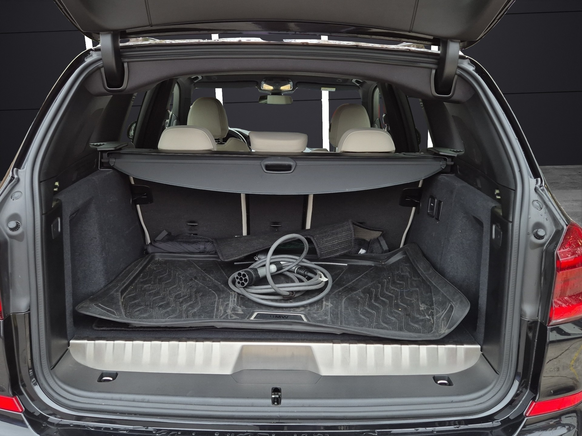 BMW X3 xDrive 30e M Sport-image-12