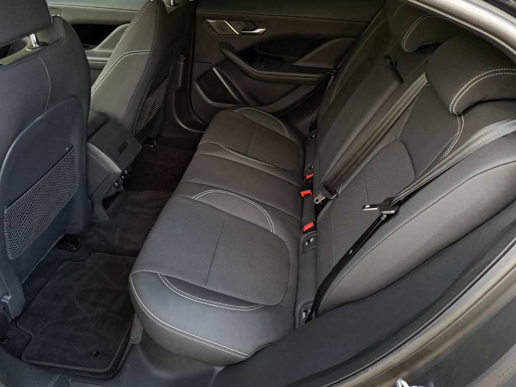 JAGUAR I-Pace EV 400cv S 4x4-image-9