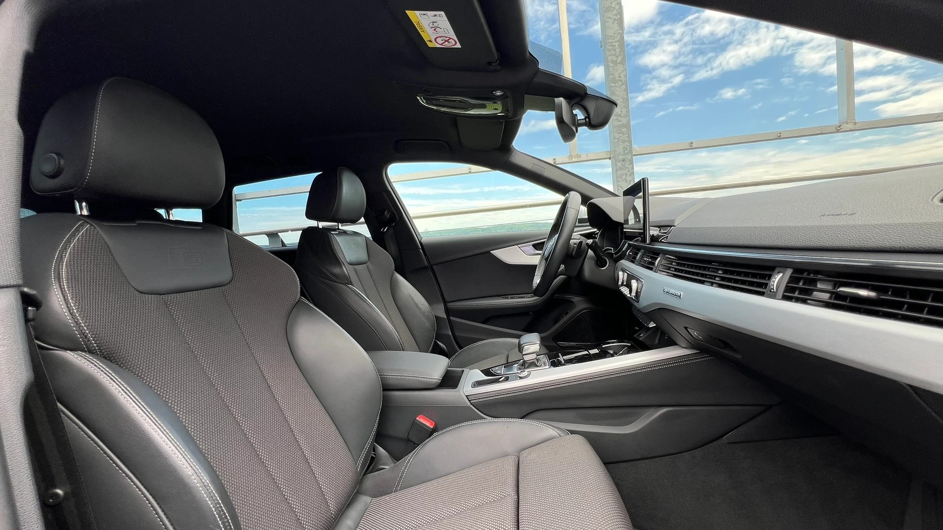 AUDI A4 AVANT 50 TDI S LINE PLUS BLACK QUATTRO TIPTRONIC l 286 PS-image-21