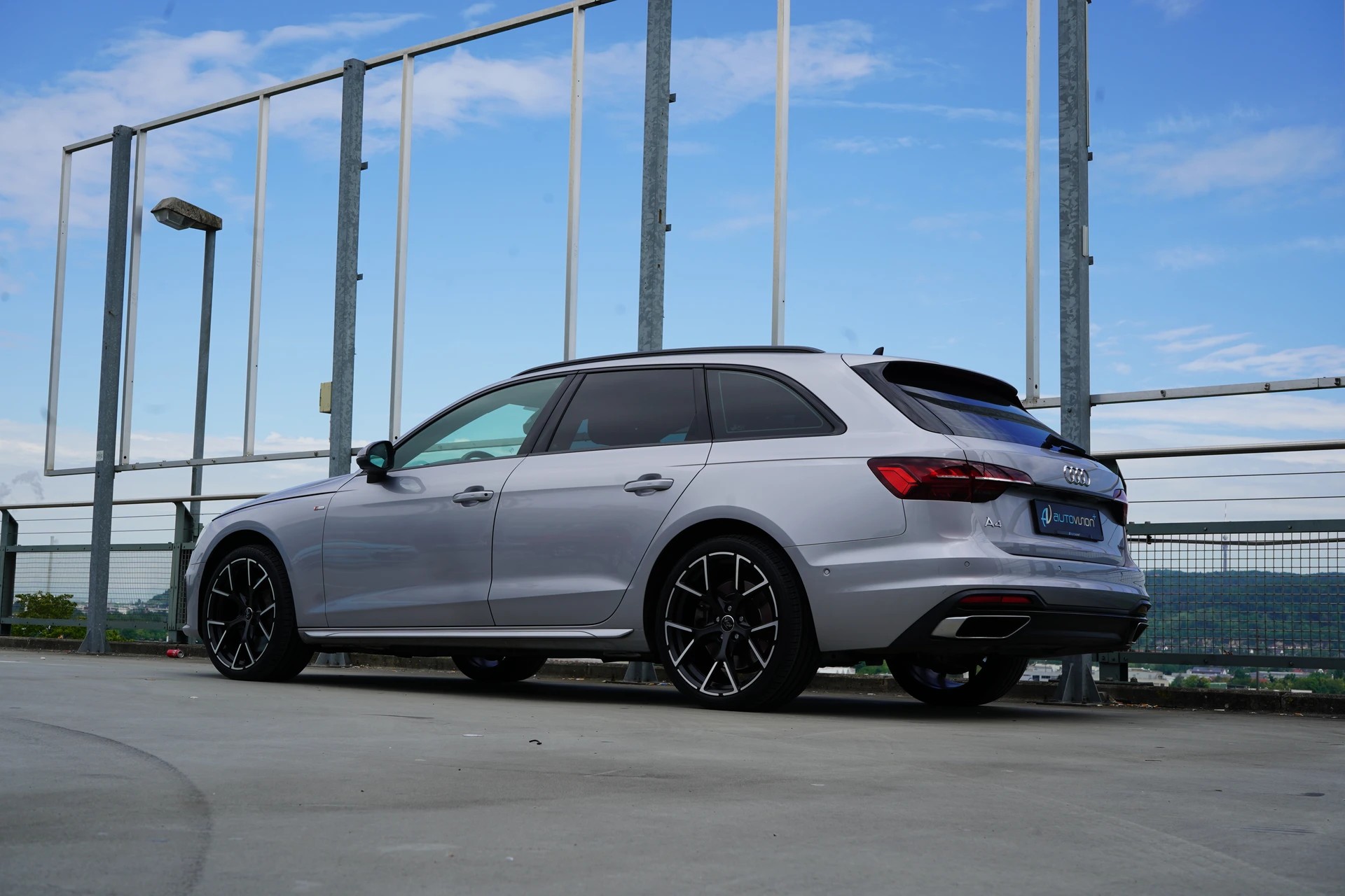 AUDI A4 AVANT 50 TDI S LINE PLUS BLACK QUATTRO TIPTRONIC l 286 PS-image-11