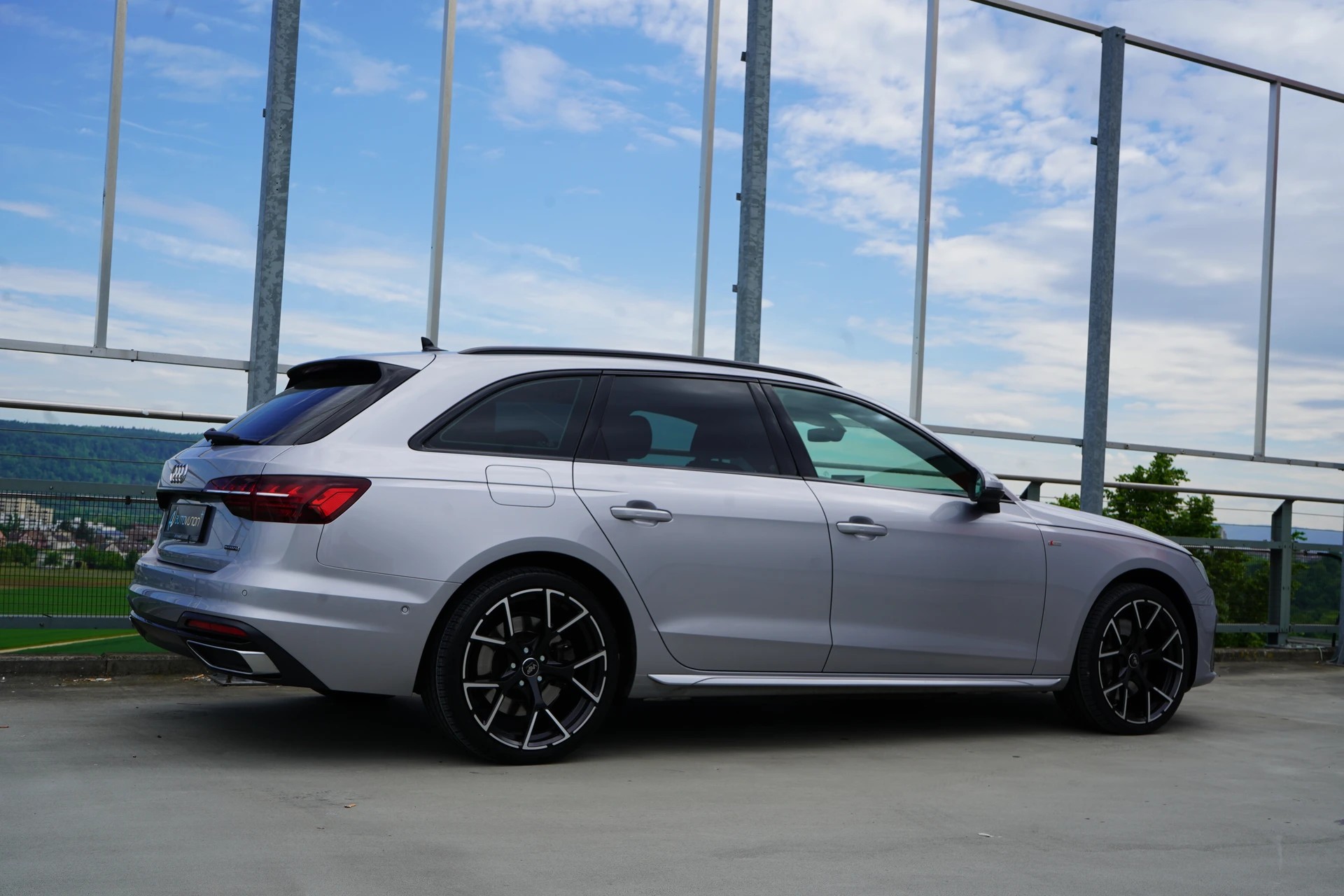 AUDI A4 AVANT 50 TDI S LINE PLUS BLACK QUATTRO TIPTRONIC l 286 PS-image-8