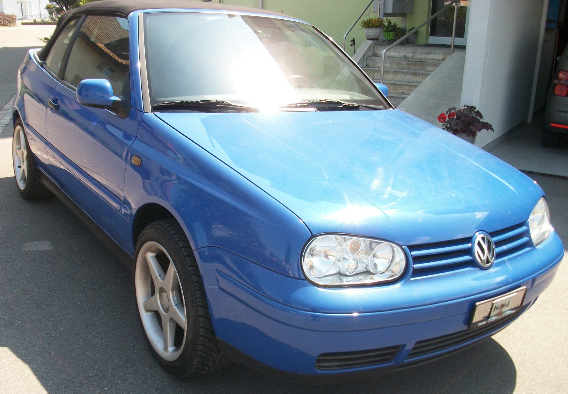 VW Golf Cabriolet 2000 Highline-image-2