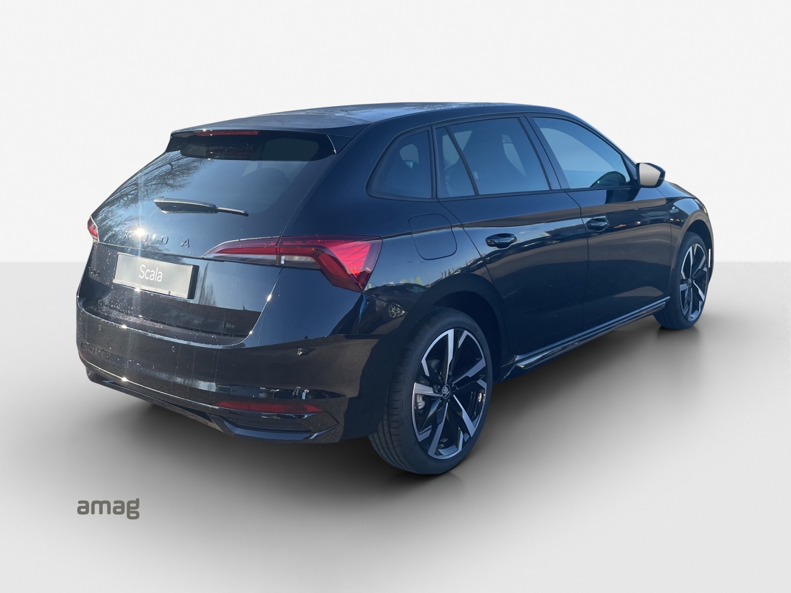 SKODA Scala 1.0 TSI Monte Carlo DSG-image-4