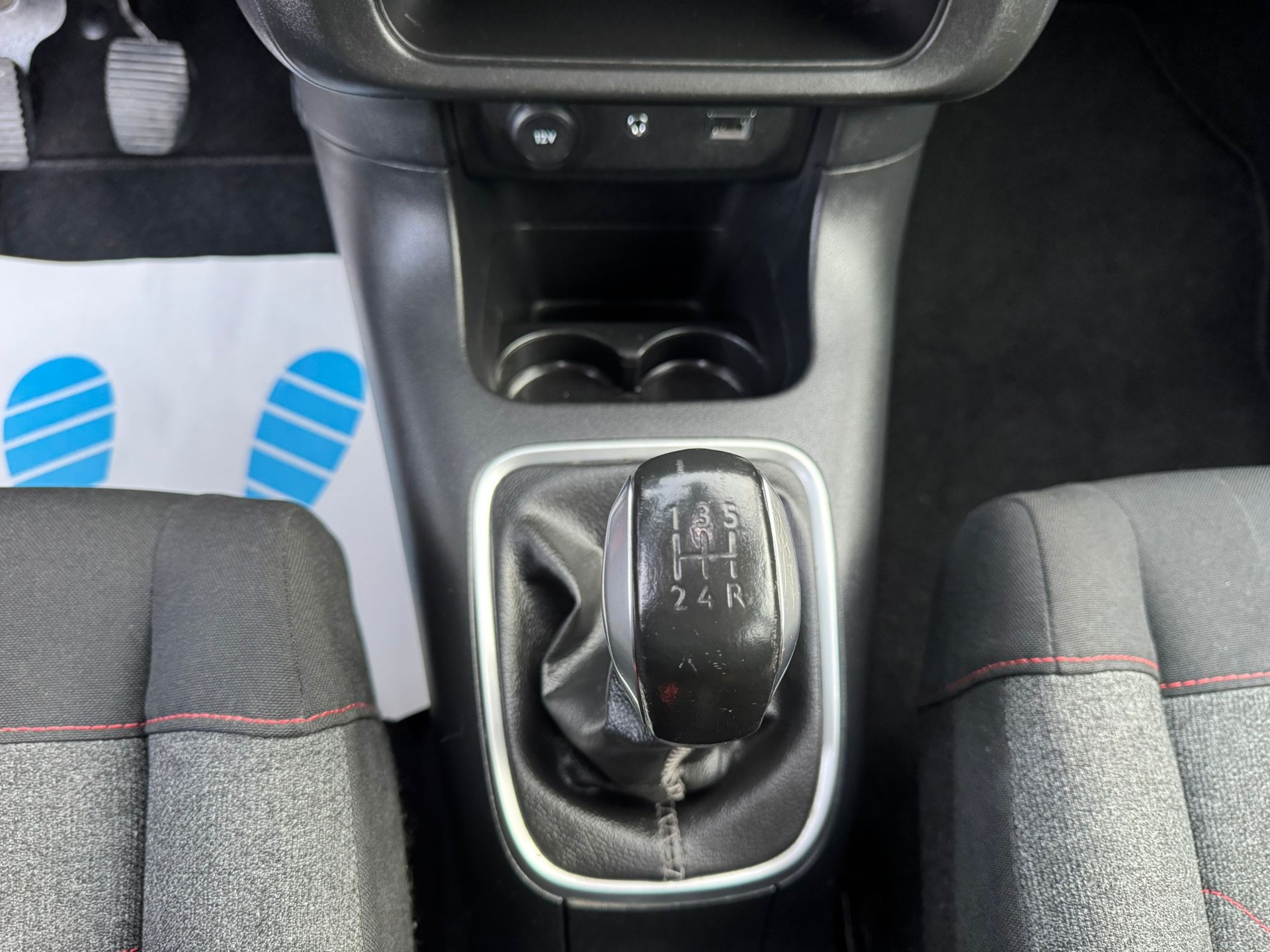 CITROEN C3 1.2i PureTech Shine-image-20