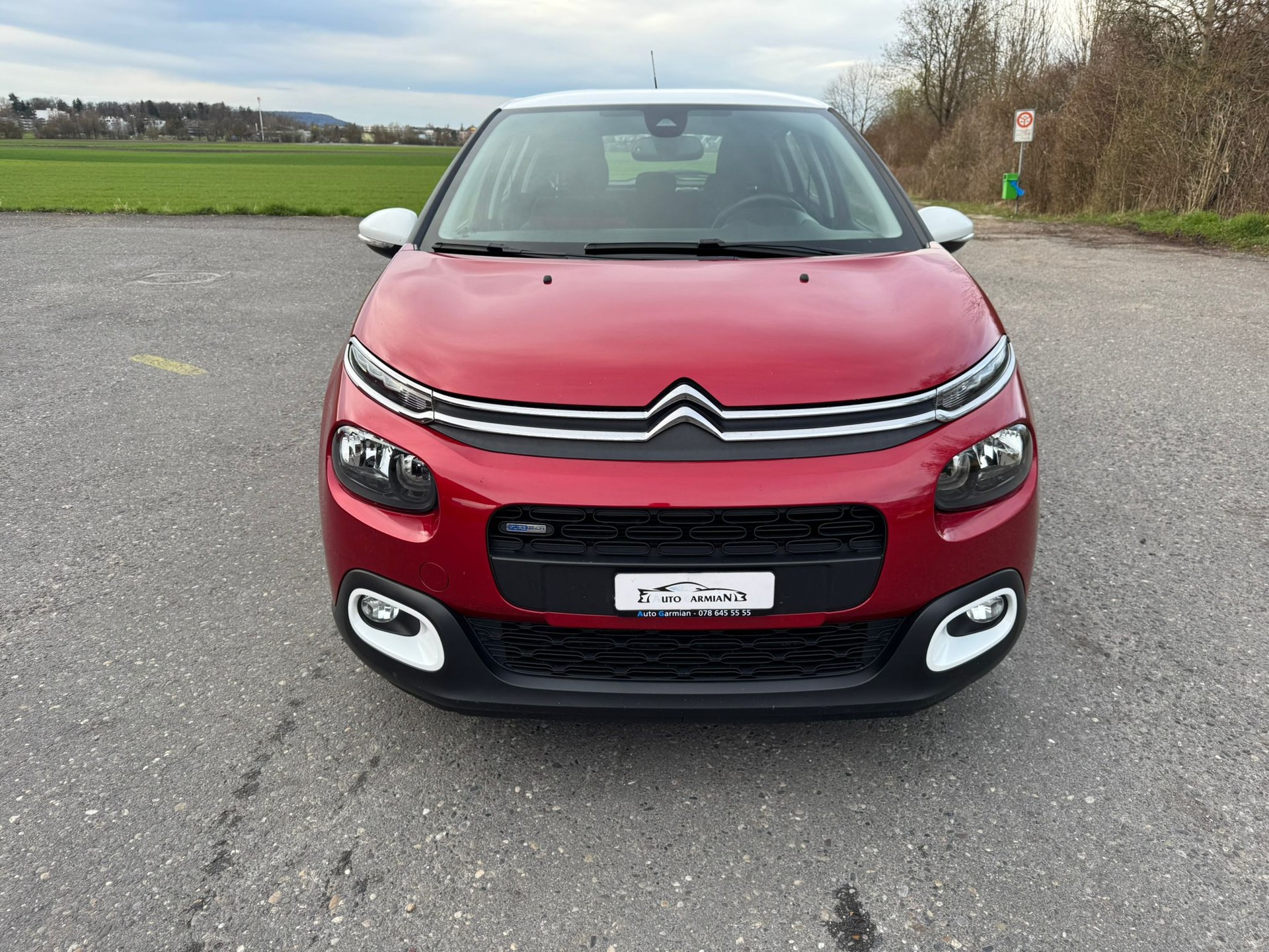 CITROEN C3 1.2i PureTech Shine-image-0