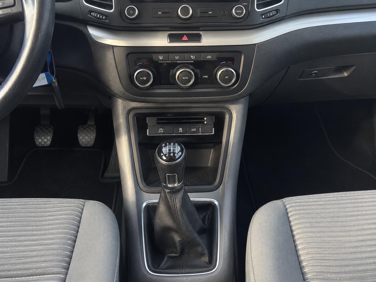 SEAT Alhambra 2.0 TDI Style 4x4-image-15