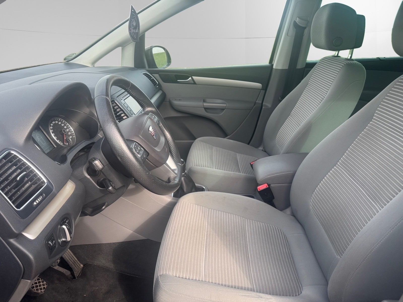 SEAT Alhambra 2.0 TDI Style 4x4-image-13